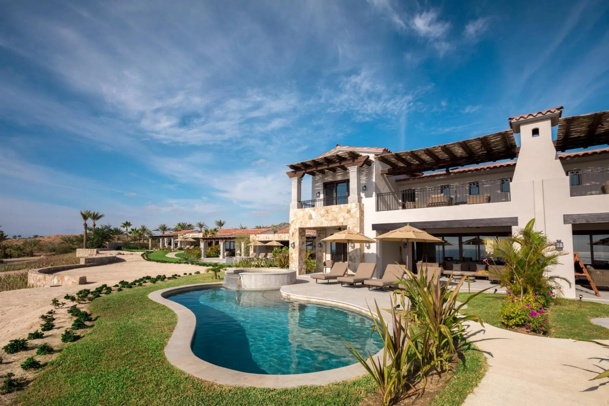 Swimming pool in Live Aqua Private Residences Los Cabos