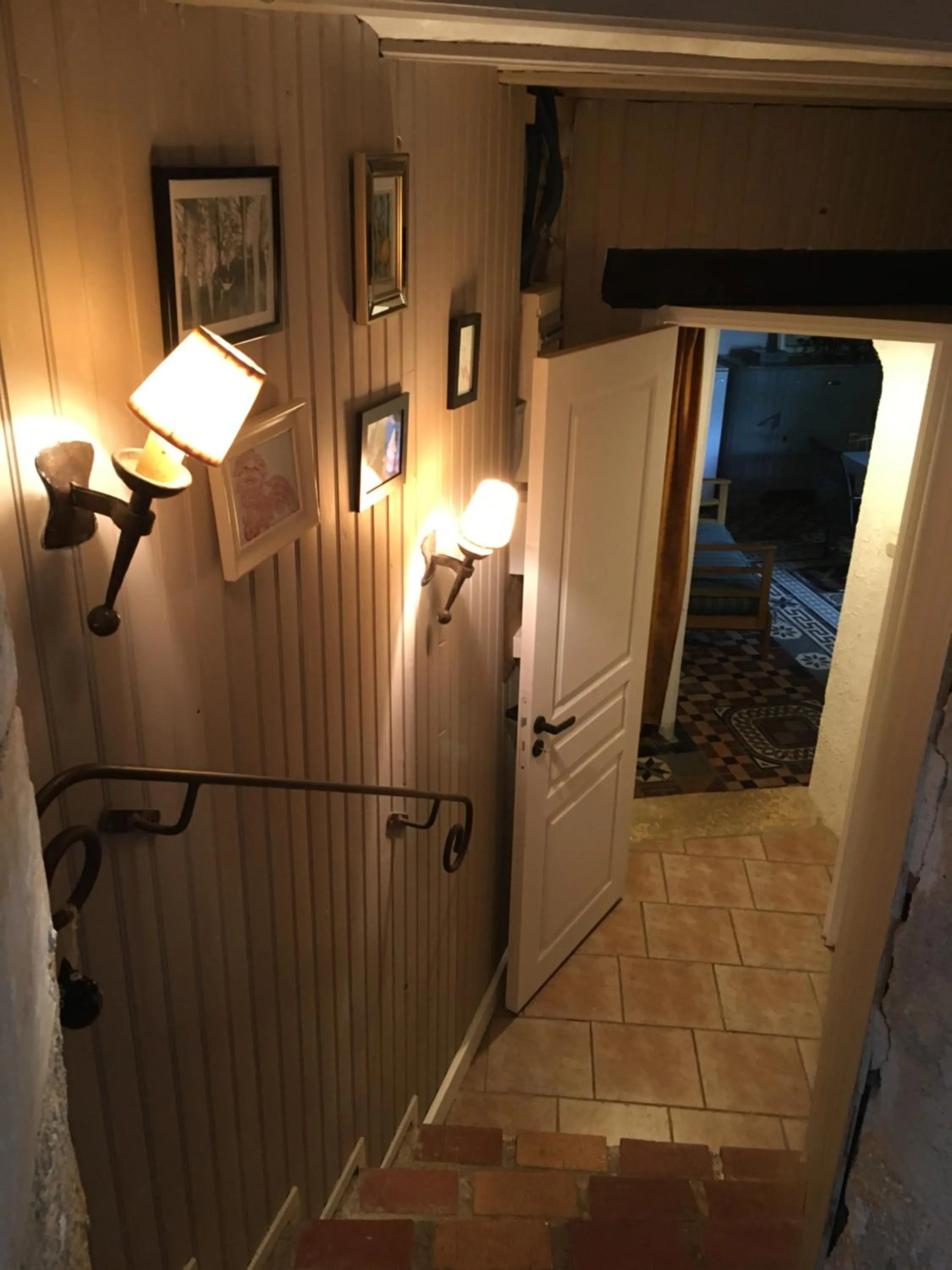 Property building in La Maison Haute