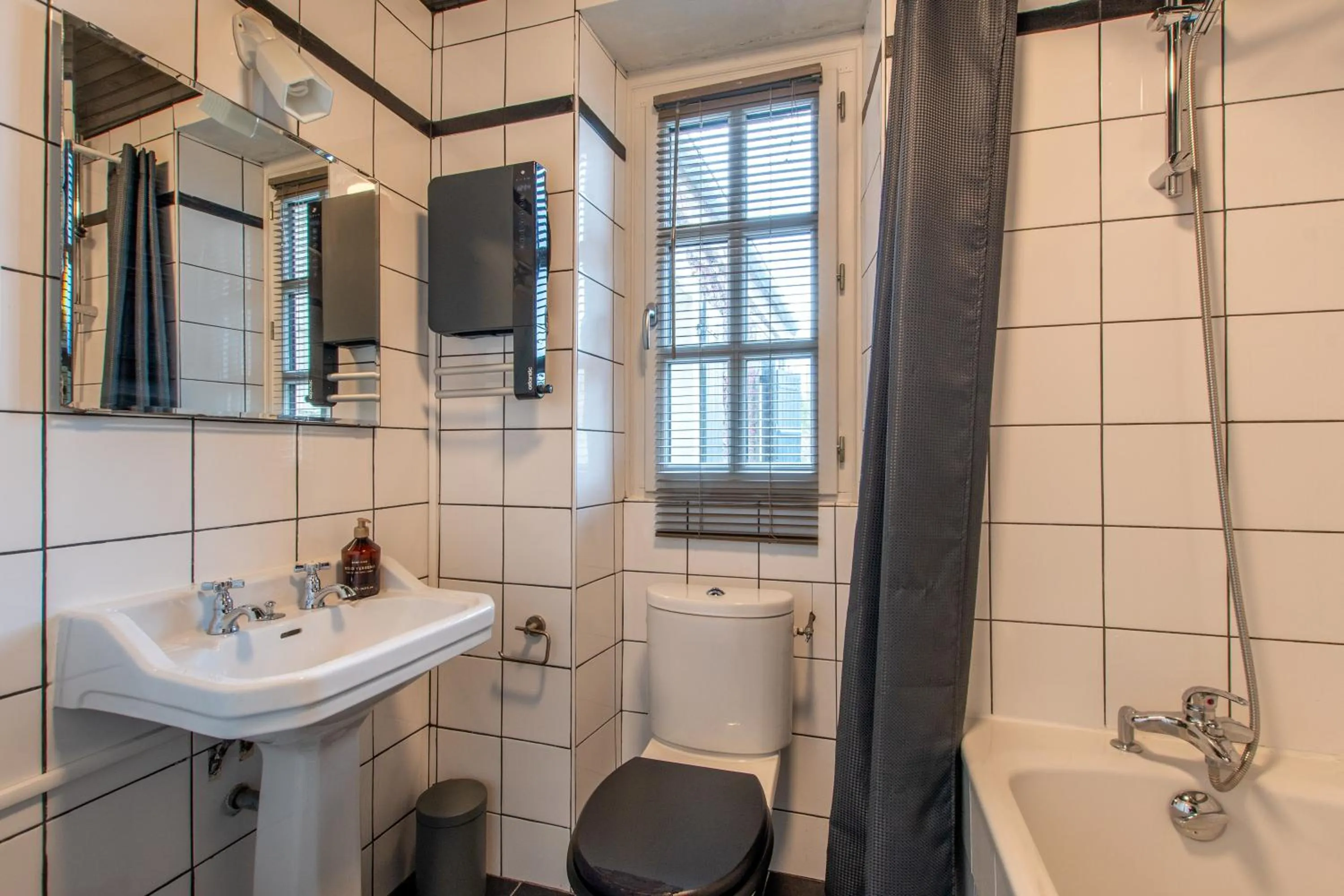 Shower in La Maison Haute