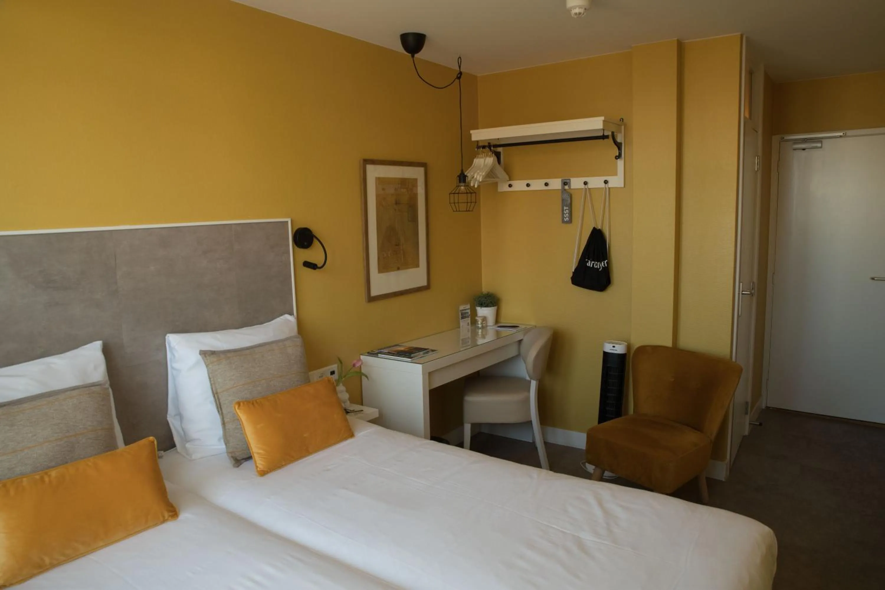 Bedroom, Bed in The BLOOM