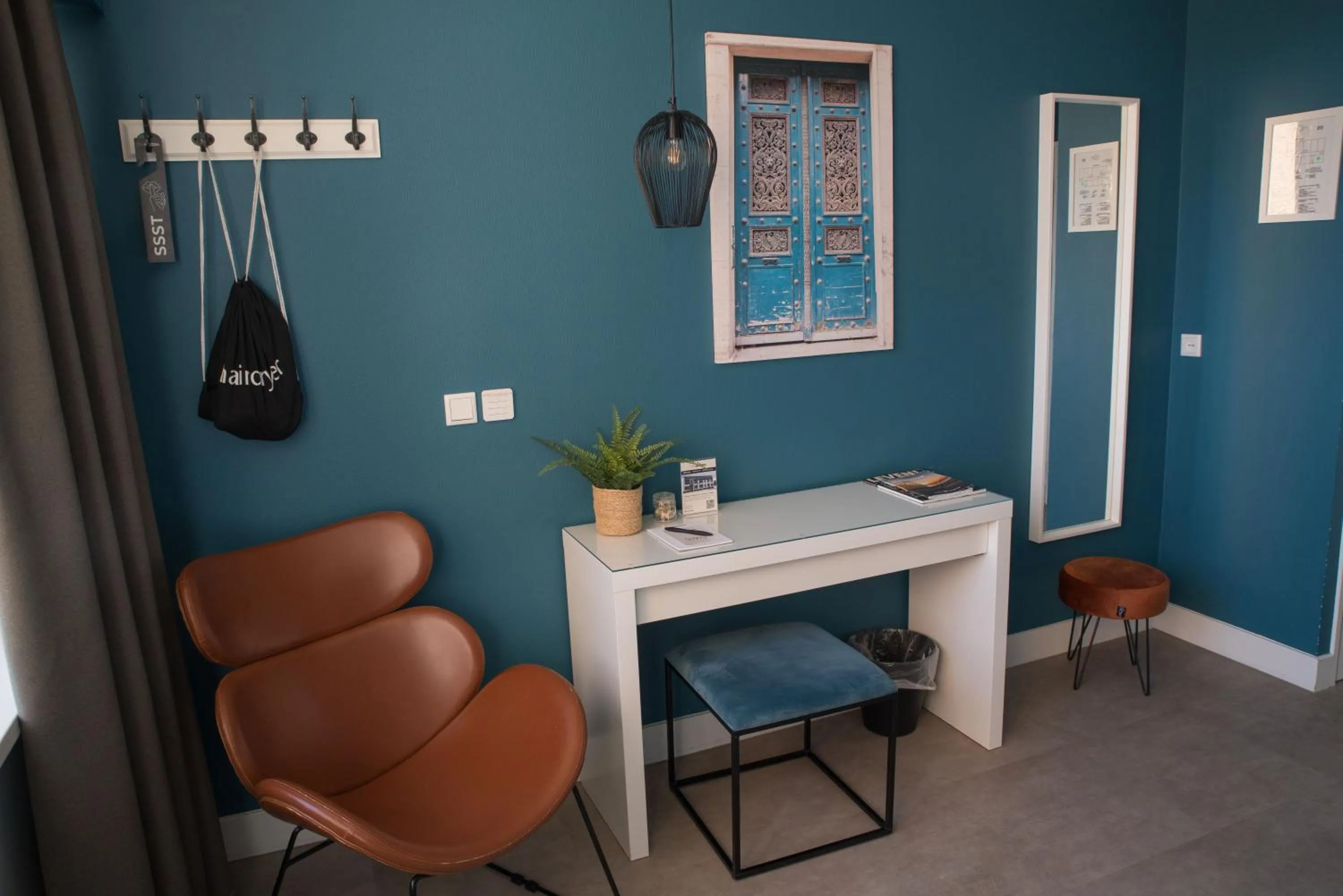 Decorative detail in The BLOOM