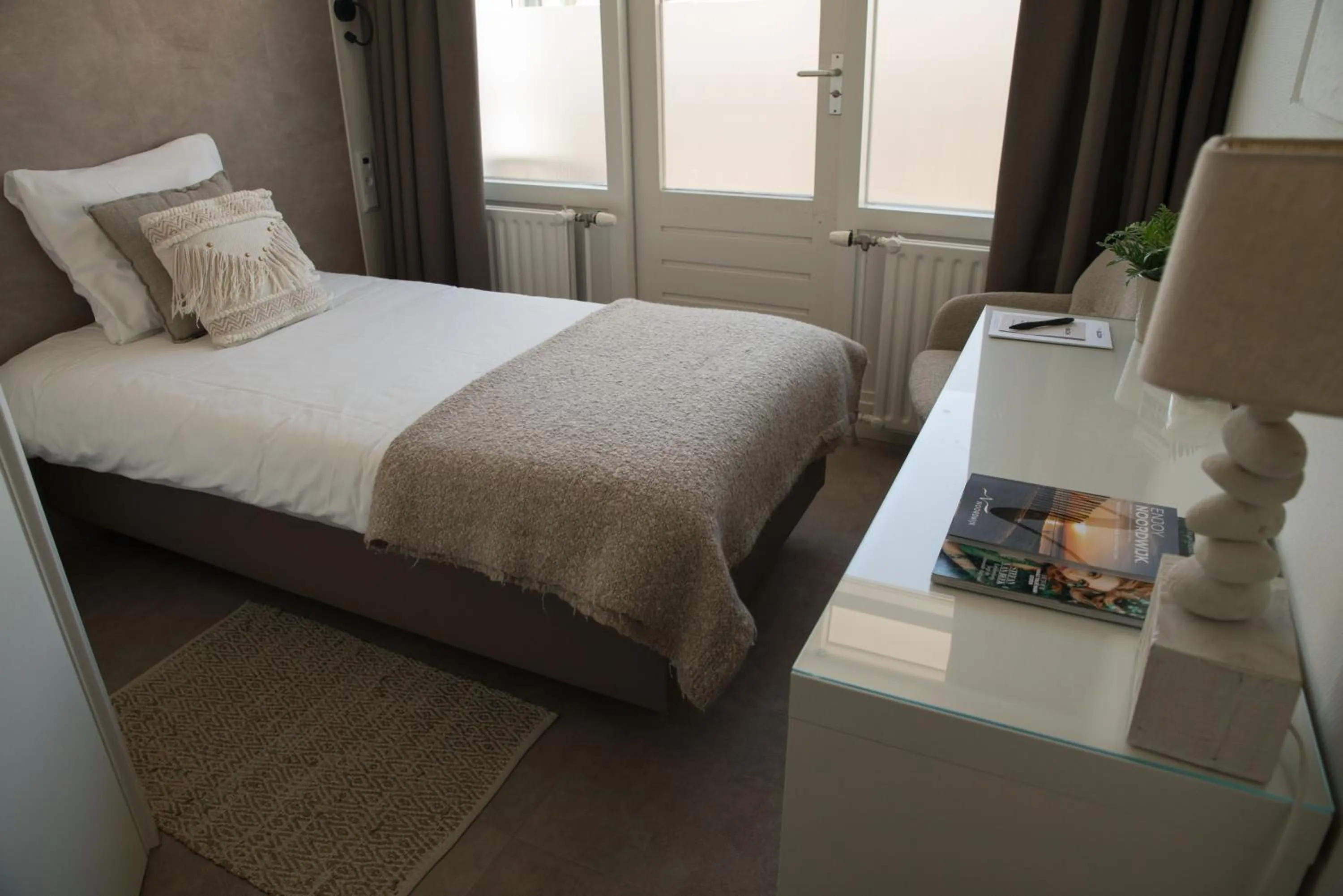 Bedroom, Bed in The BLOOM