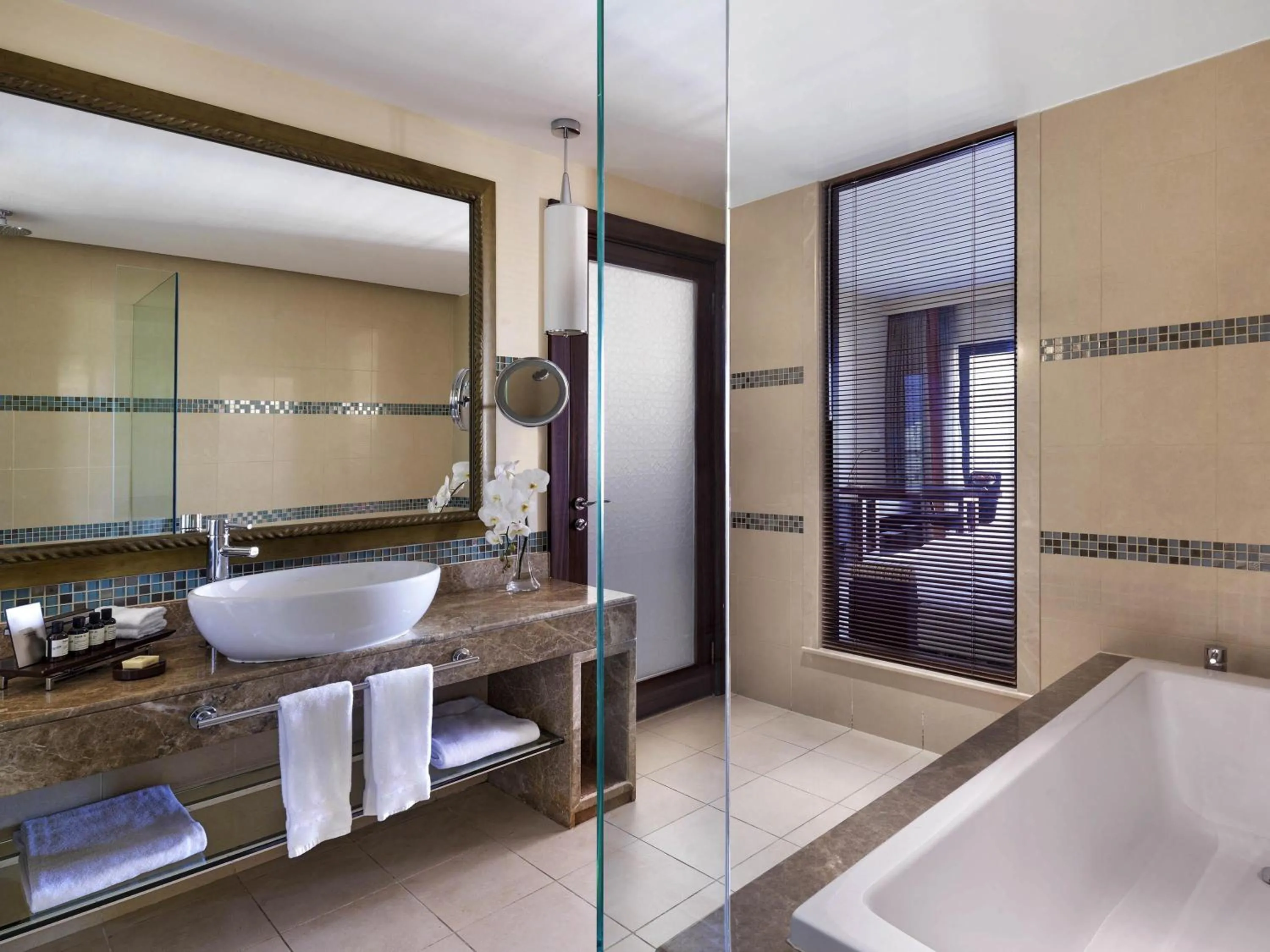 Bedroom in Fairmont The Palm