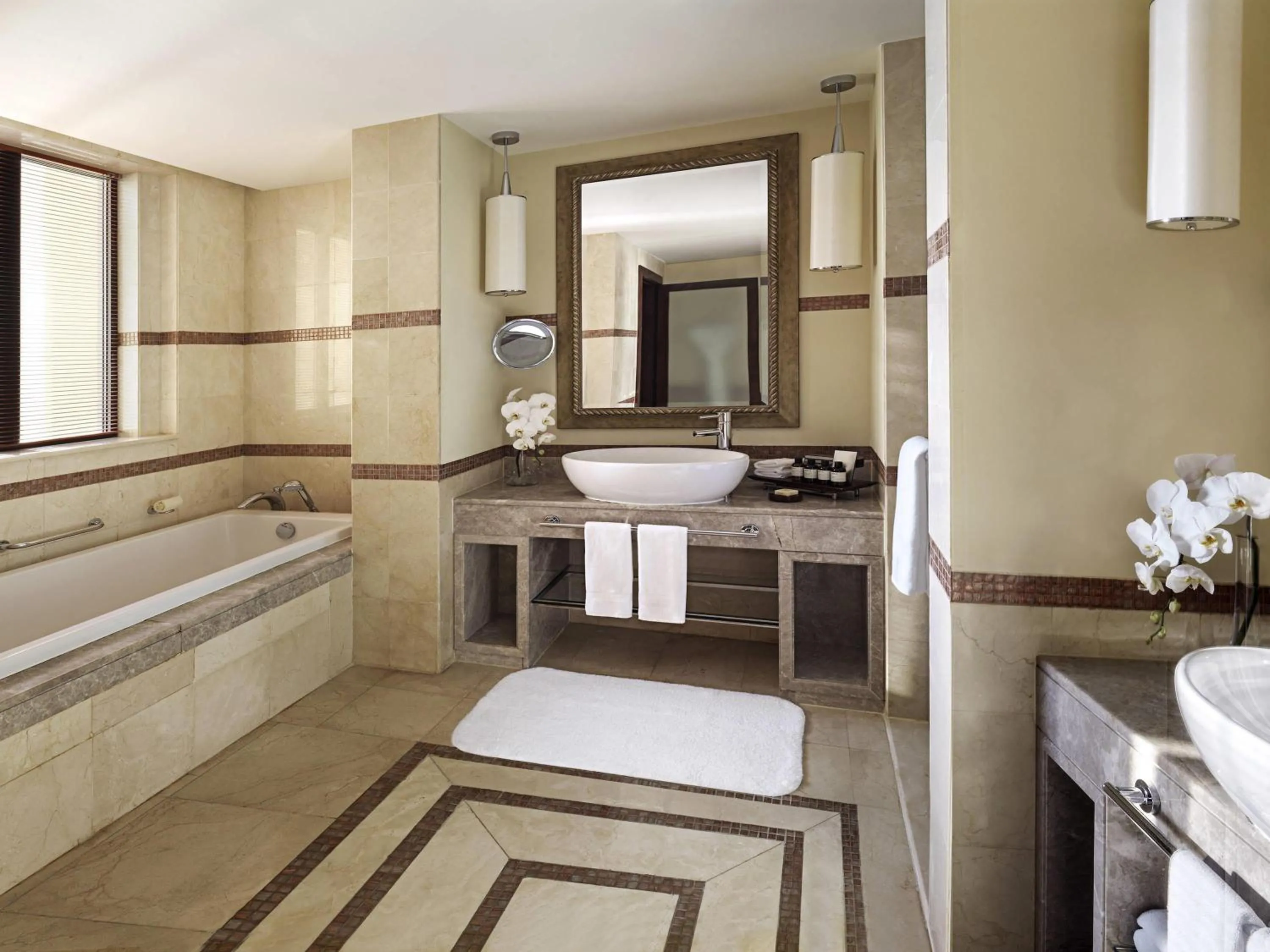 Bedroom in Fairmont The Palm