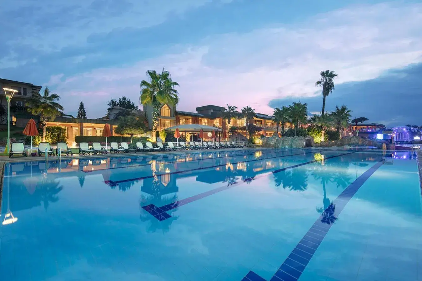 Swimming Pool in Pine Beach Belek