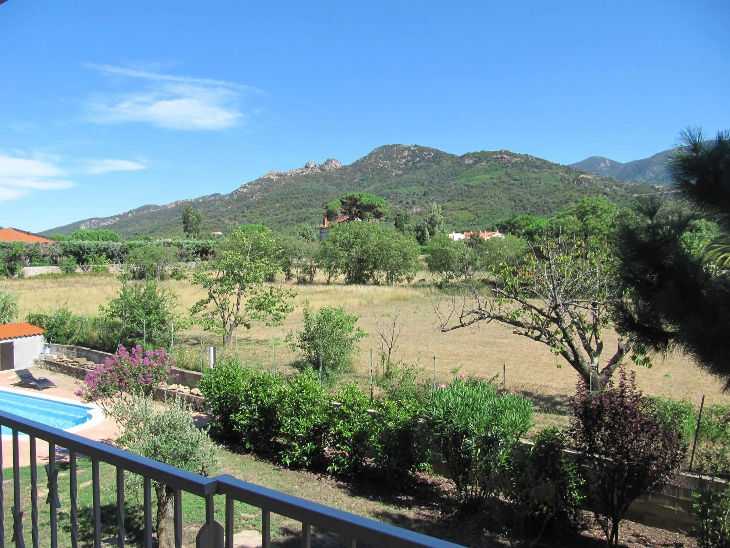 Balcony/Terrace in Chambres d'hôtes et gîtes Al Pati