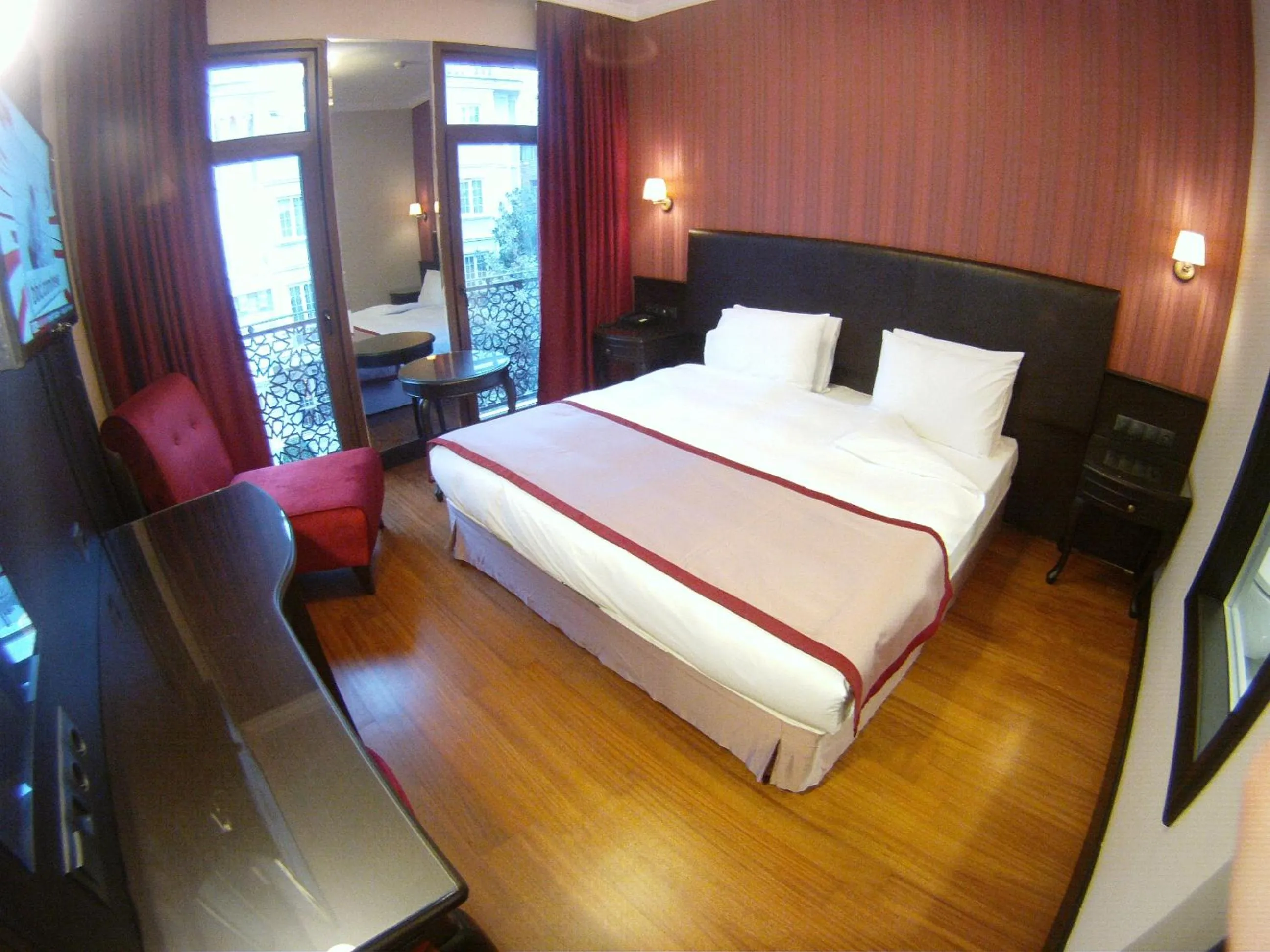 Bed in Sultan Mehmed Hotel