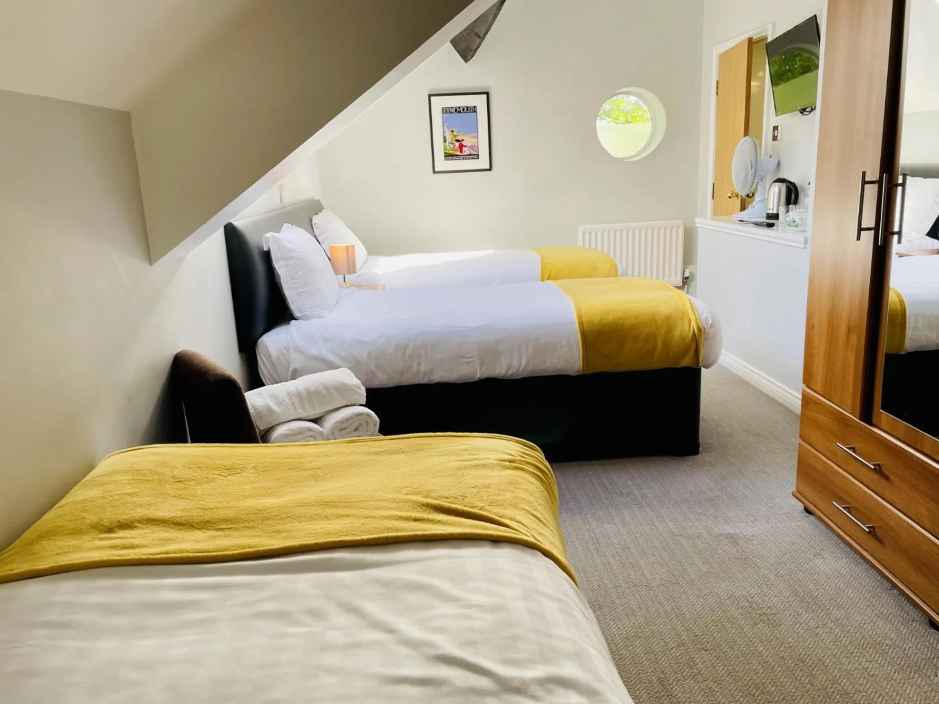 Bed in The Diamond Inn