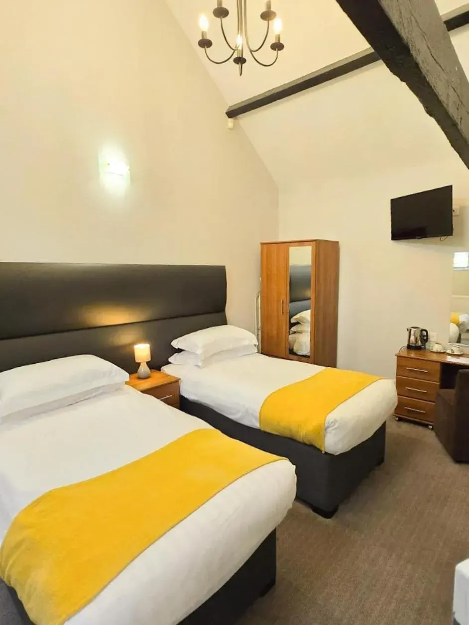 Small Twin Room in The Diamond Inn Small Twin Room in The Diamond Inn