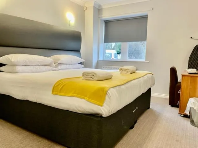 Bed in The Diamond Inn