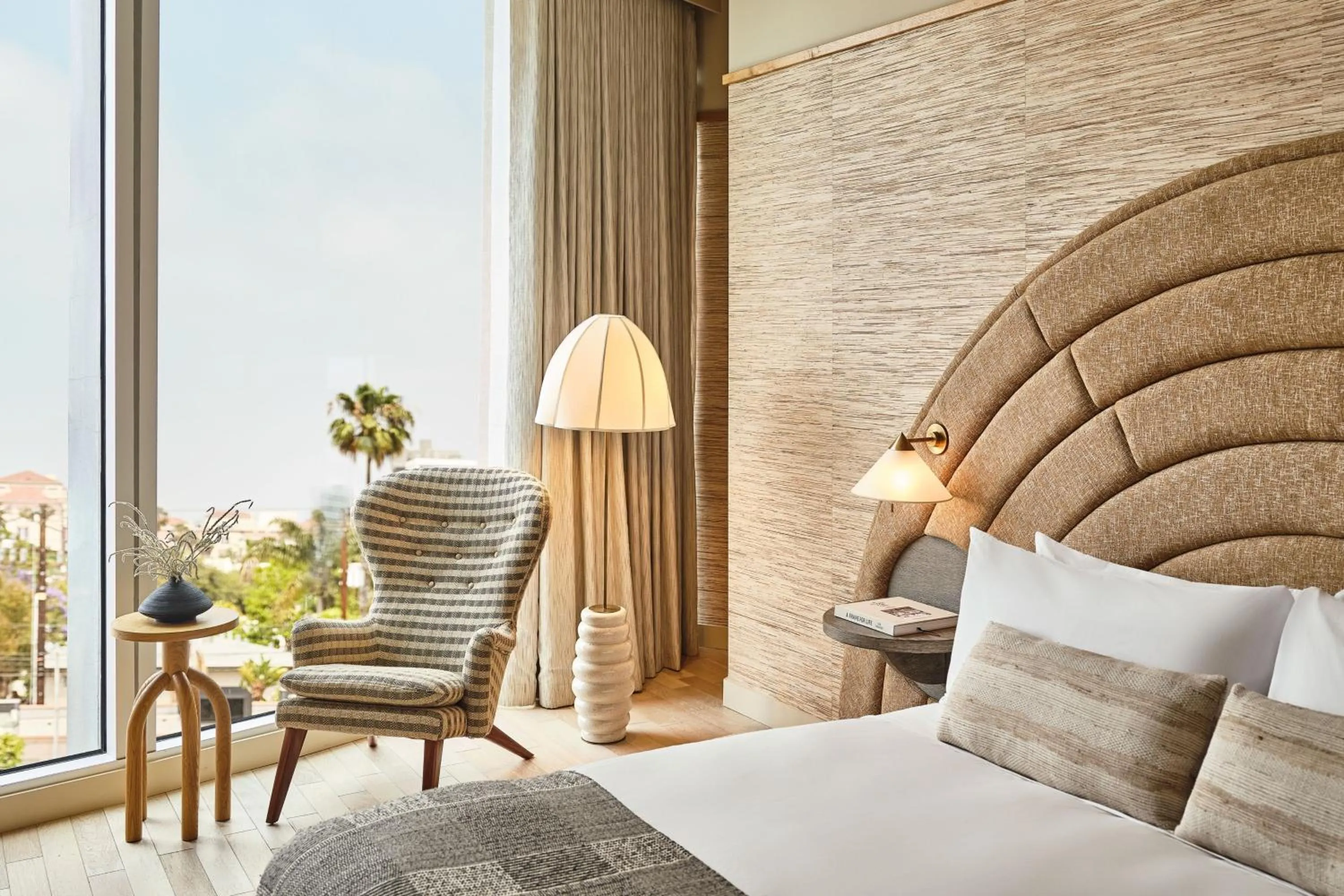 Photo of the whole room, Bed in Santa Monica Proper Hotel, a Member of Design Hotels