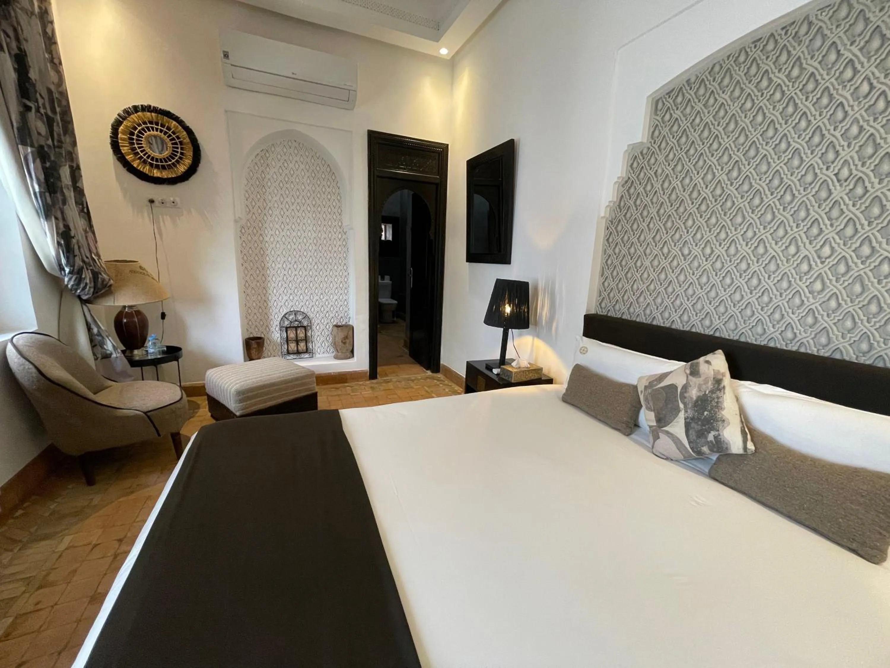 Bed in Riad Al Rimal & Spa