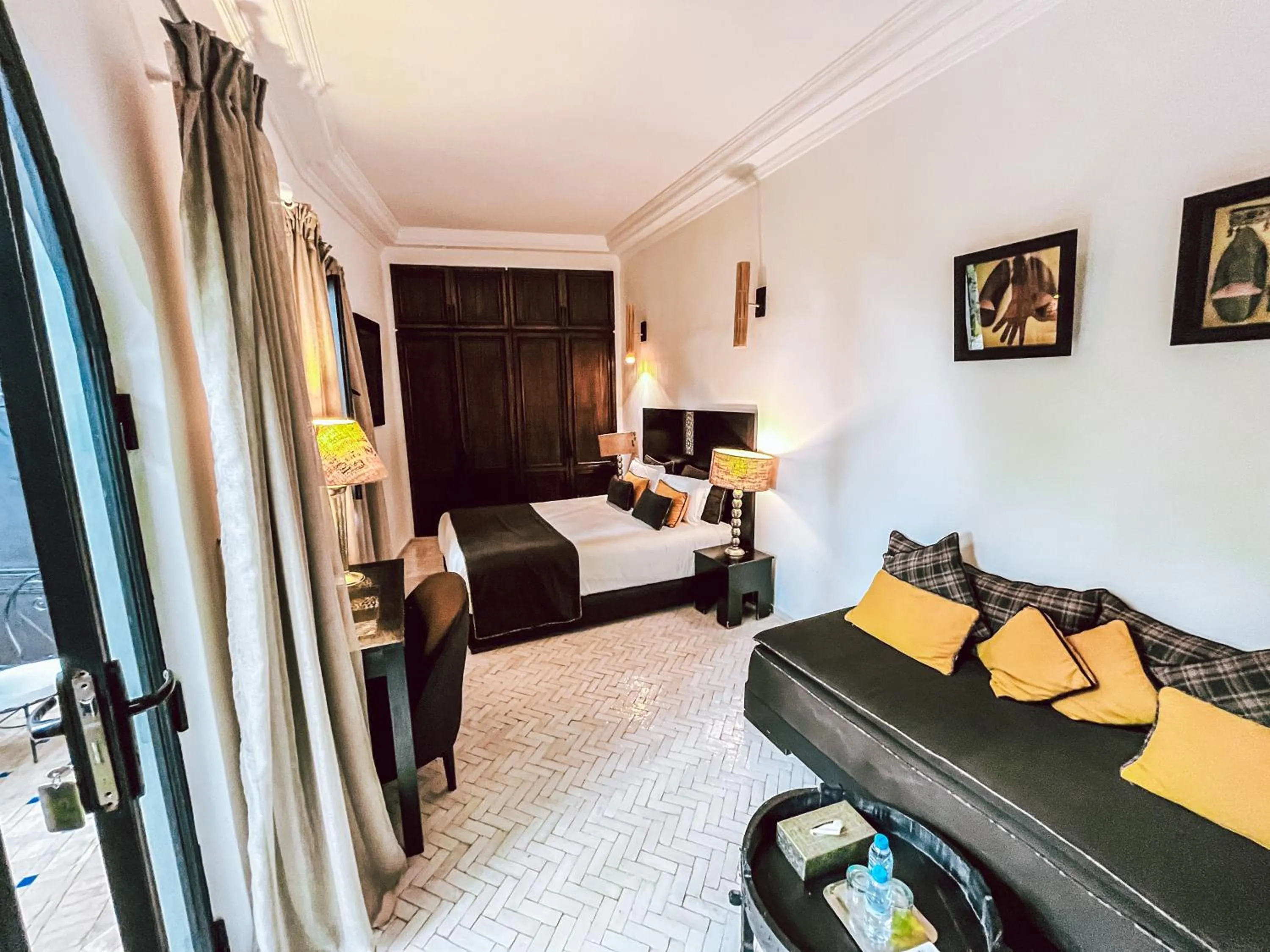 Bed in Riad Al Rimal & Spa