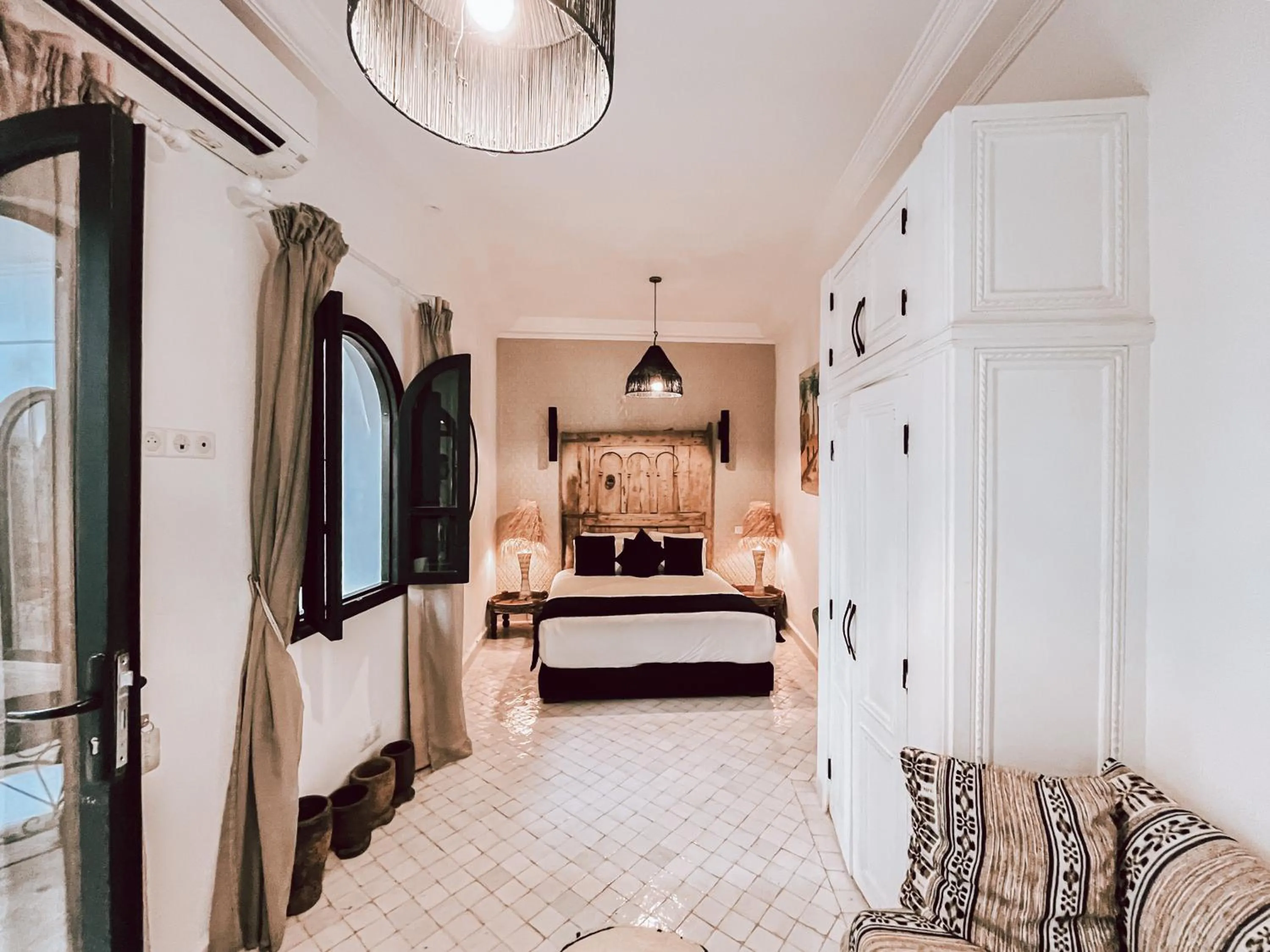 Bed in Riad Al Rimal & Spa