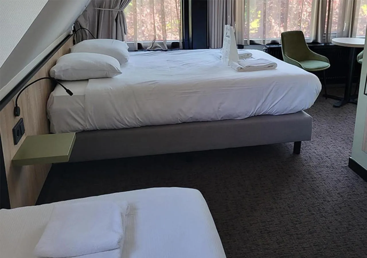 Bedroom, Bed in Fletcher Hotel Landgoed Huis te Eerbeek