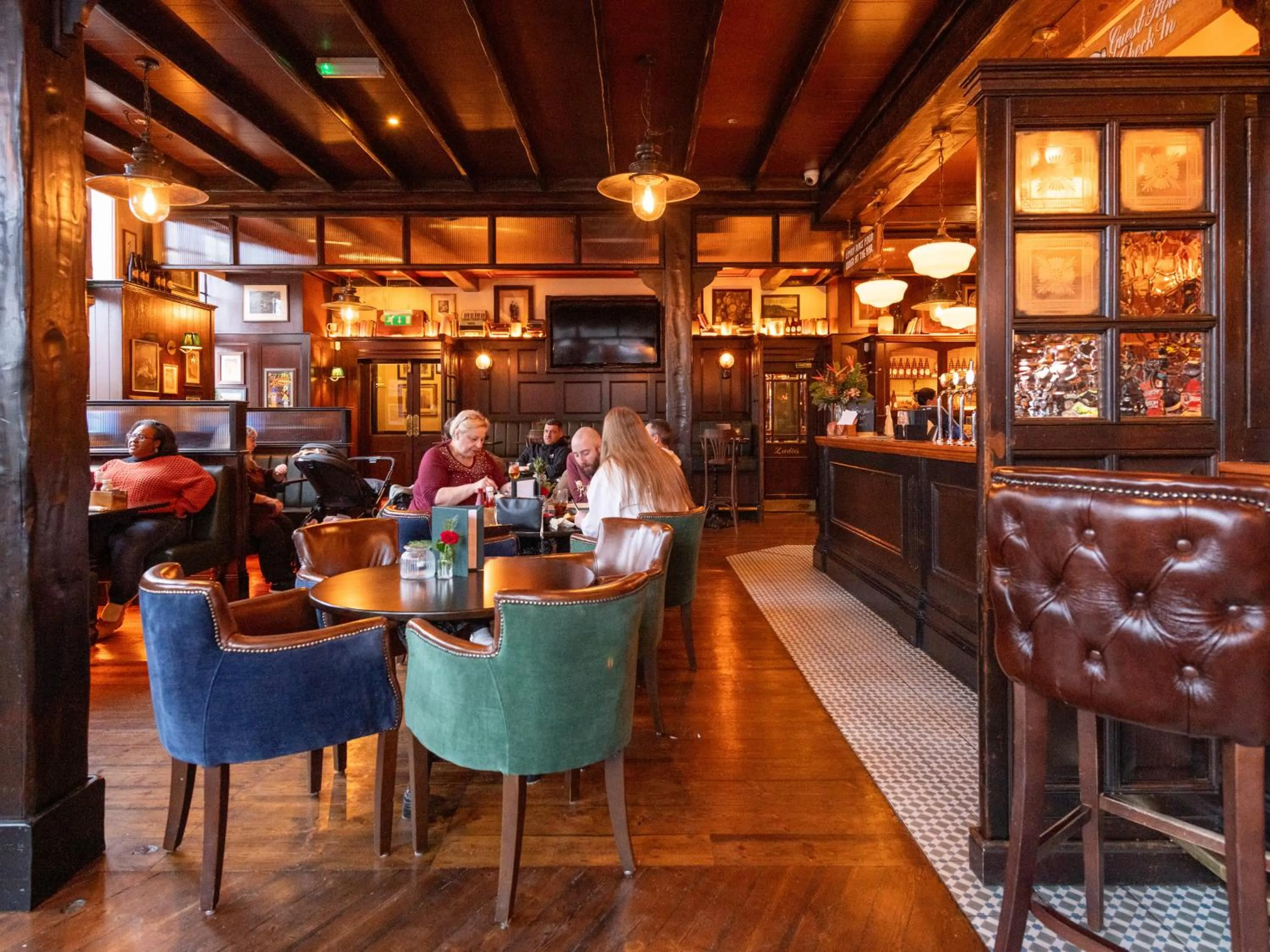 Lounge or bar in The Royal Oak