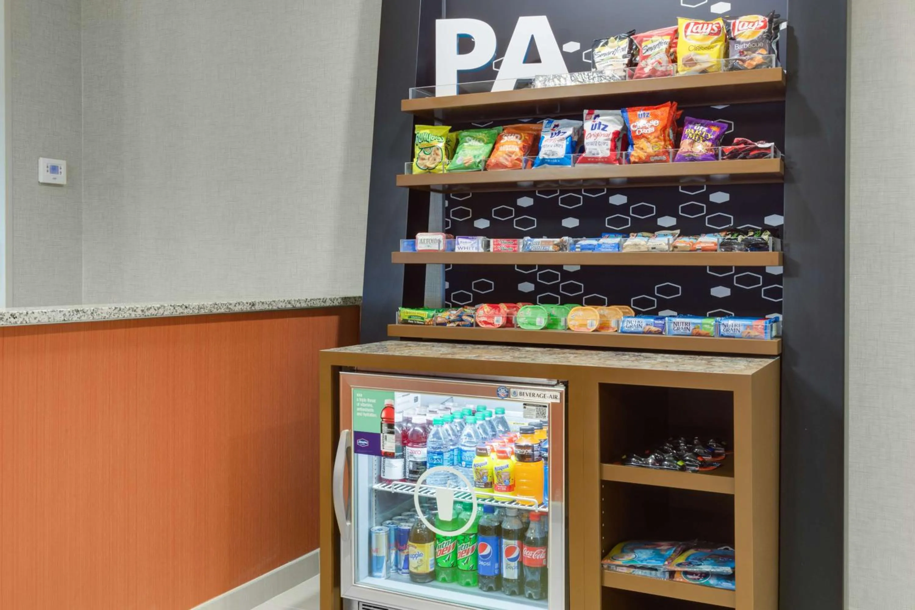 Restaurant/places to eat in Hampton Inn Pittsburgh/West Mifflin