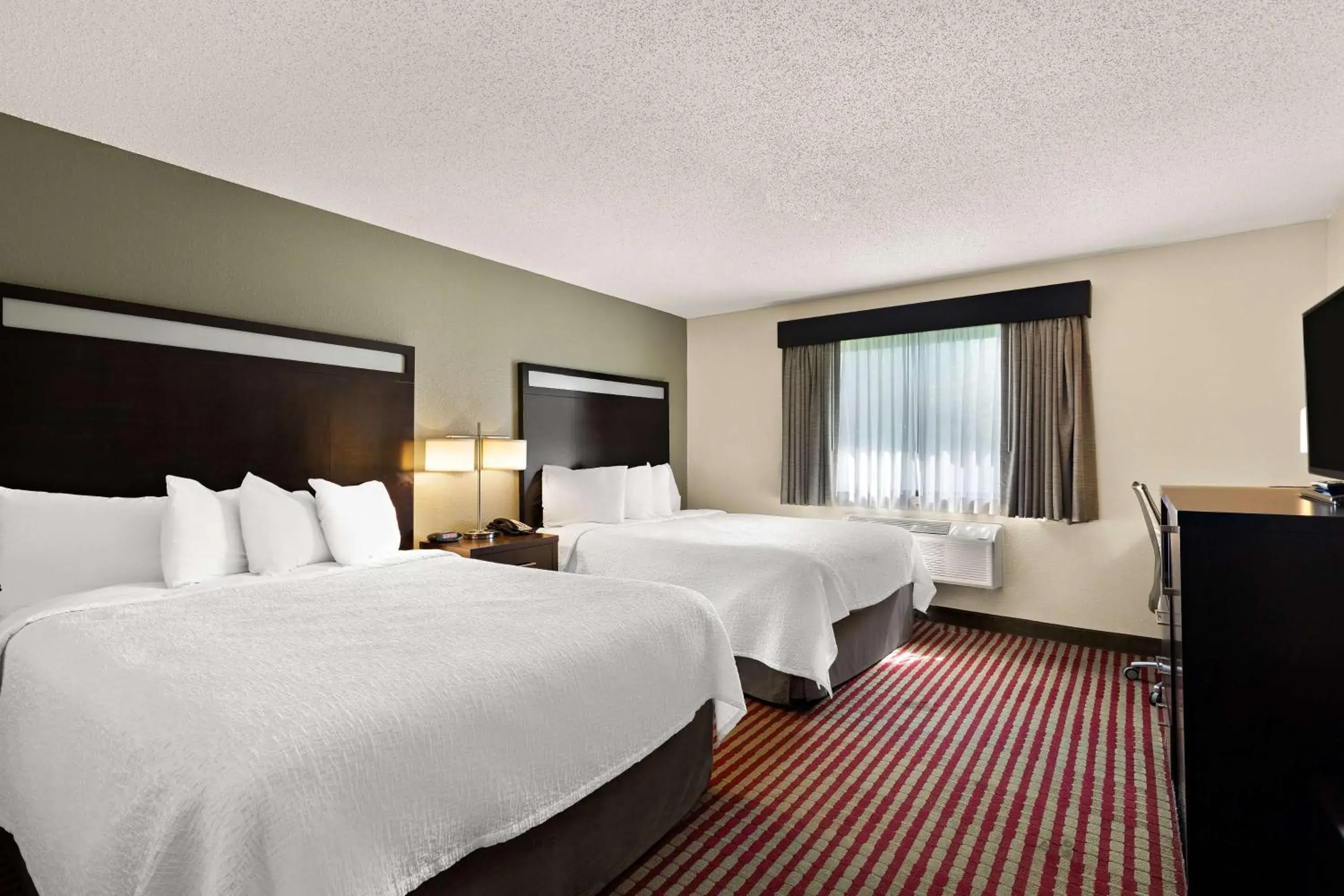 Bedroom, Bed in Best Western Germantown Inn Bedroom, Bed in Best Western Germantown Inn