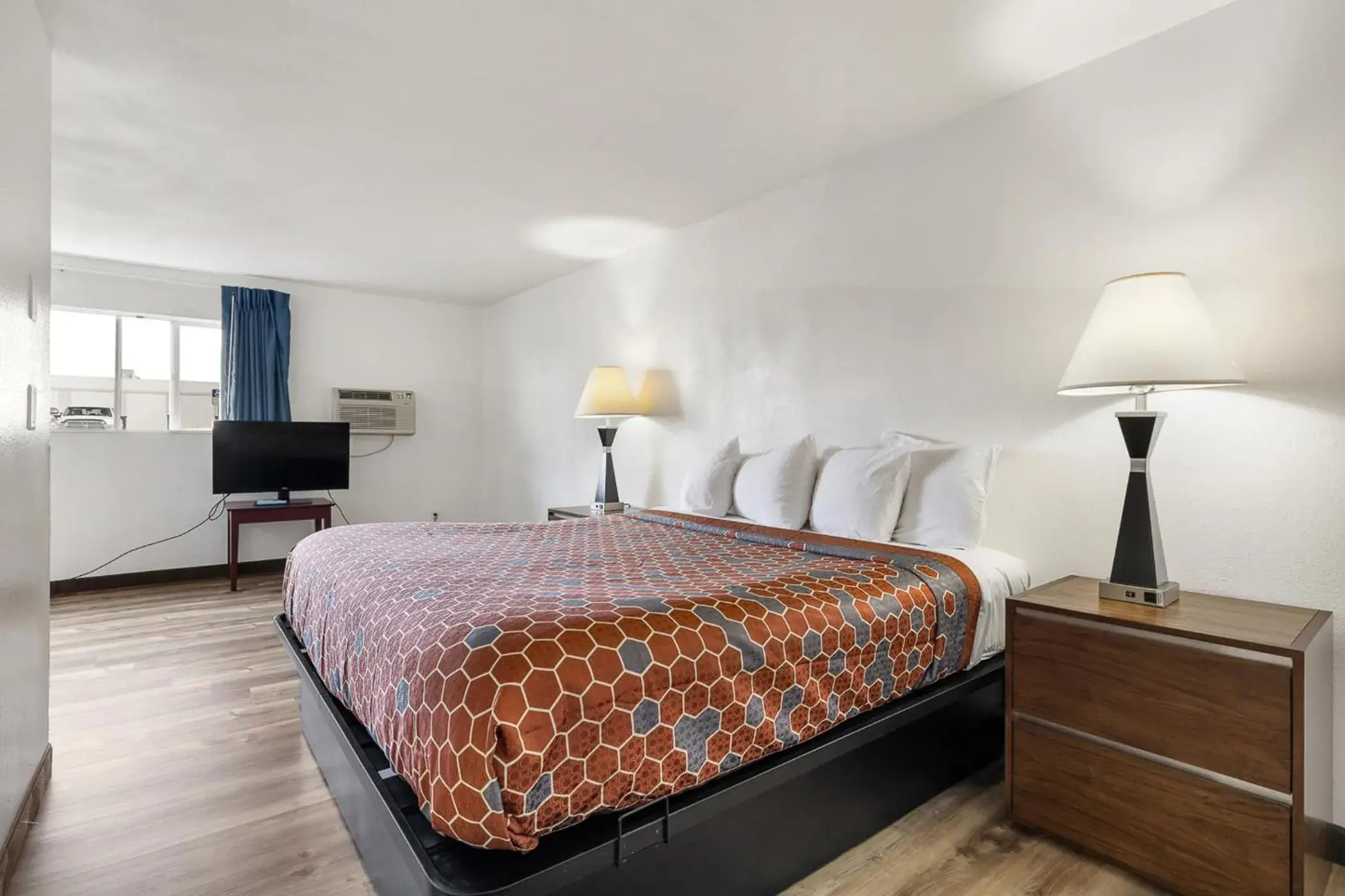 Bed in Kennewick Inn & Suites Tri Cities Bed in Kennewick Inn & Suites Tri Cities