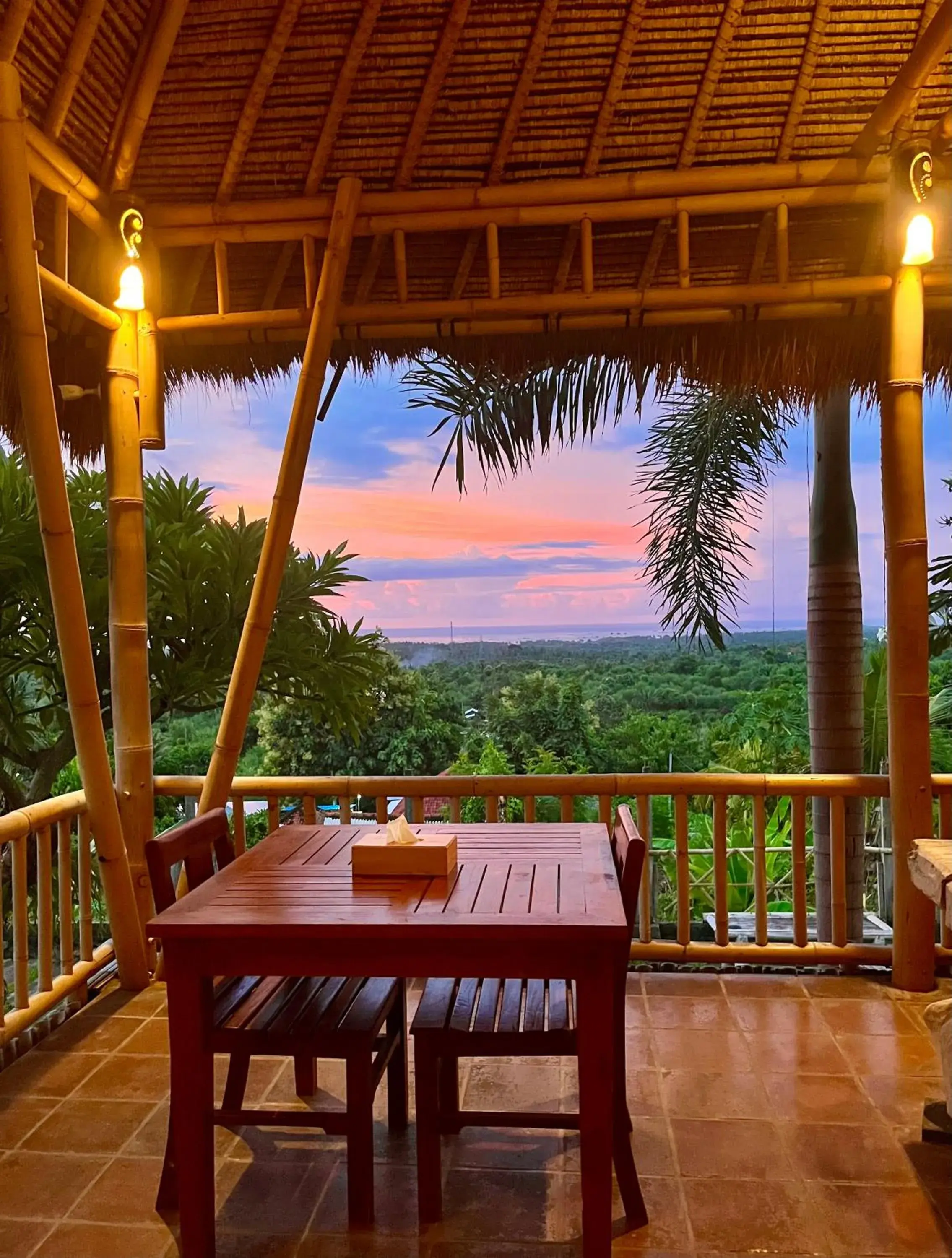 Restaurant/places to eat in Menjangan Hill Restaurant/places to eat in Menjangan Hill