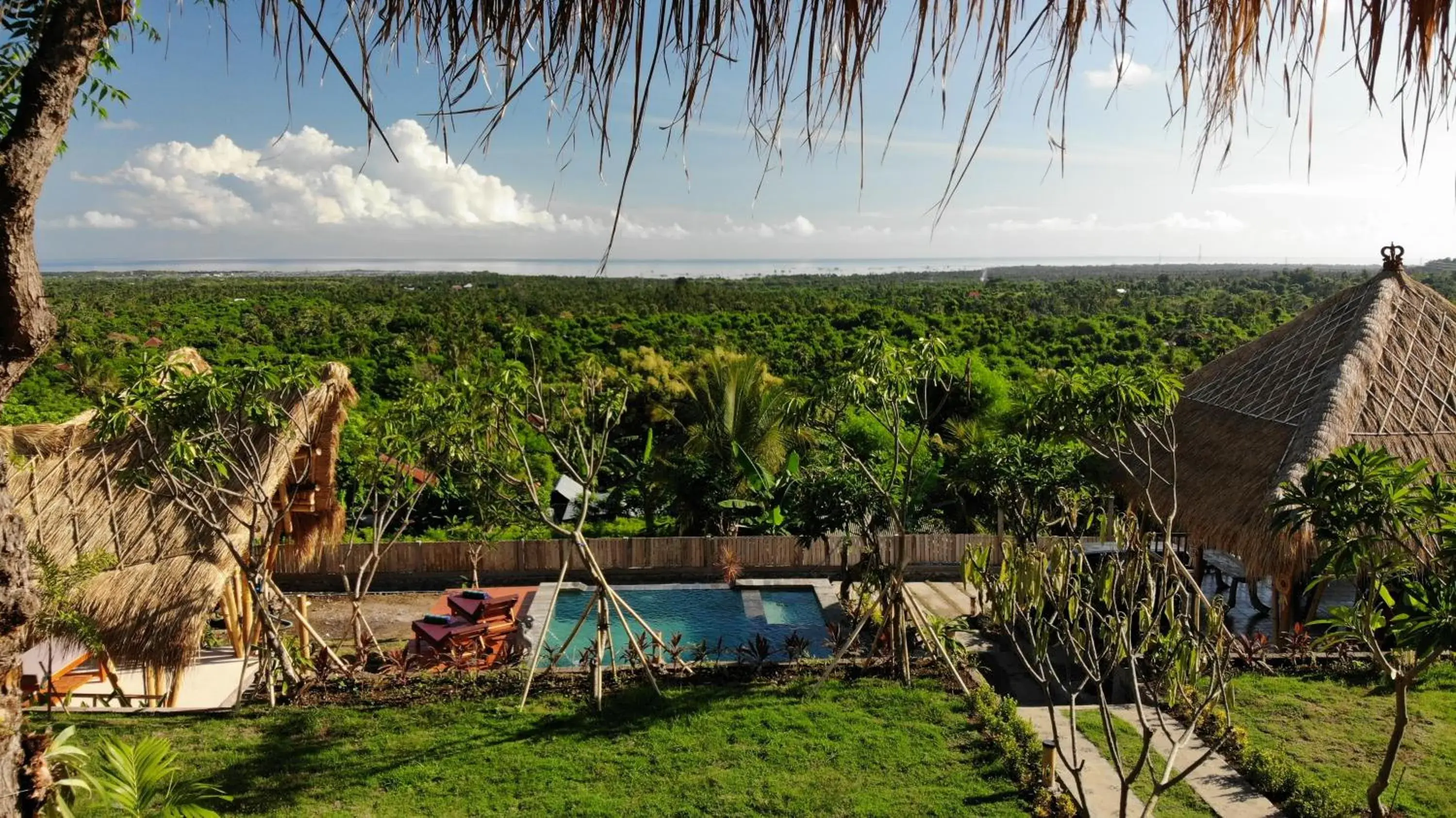 Pool view in Menjangan Hill Pool view in Menjangan Hill