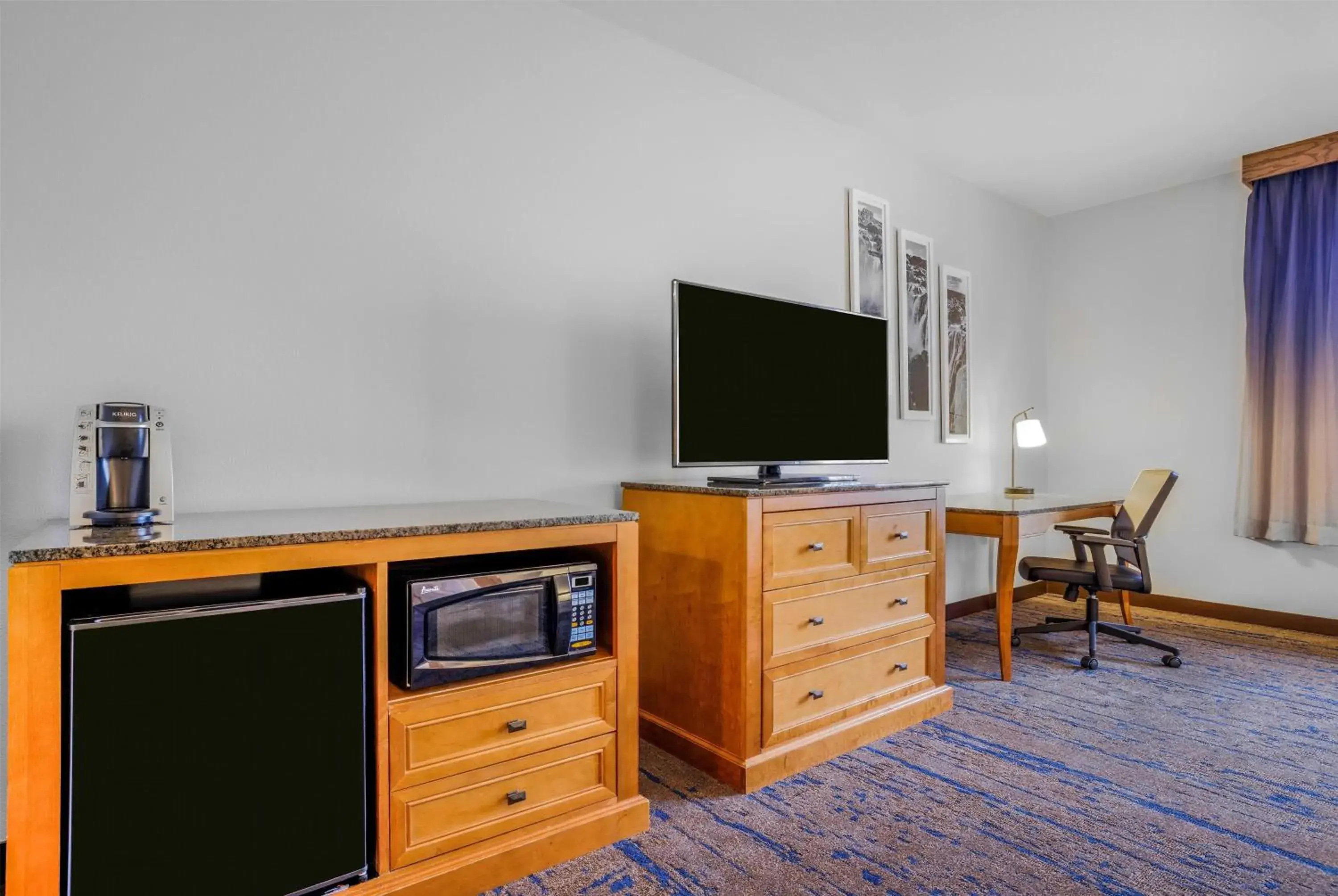 Queen Room with Two Queen Beds - Disability Access in La Quinta by Wyndham Twin Falls Queen Room with Two Queen Beds - Disability Access in La Quinta by Wyndham Twin Falls