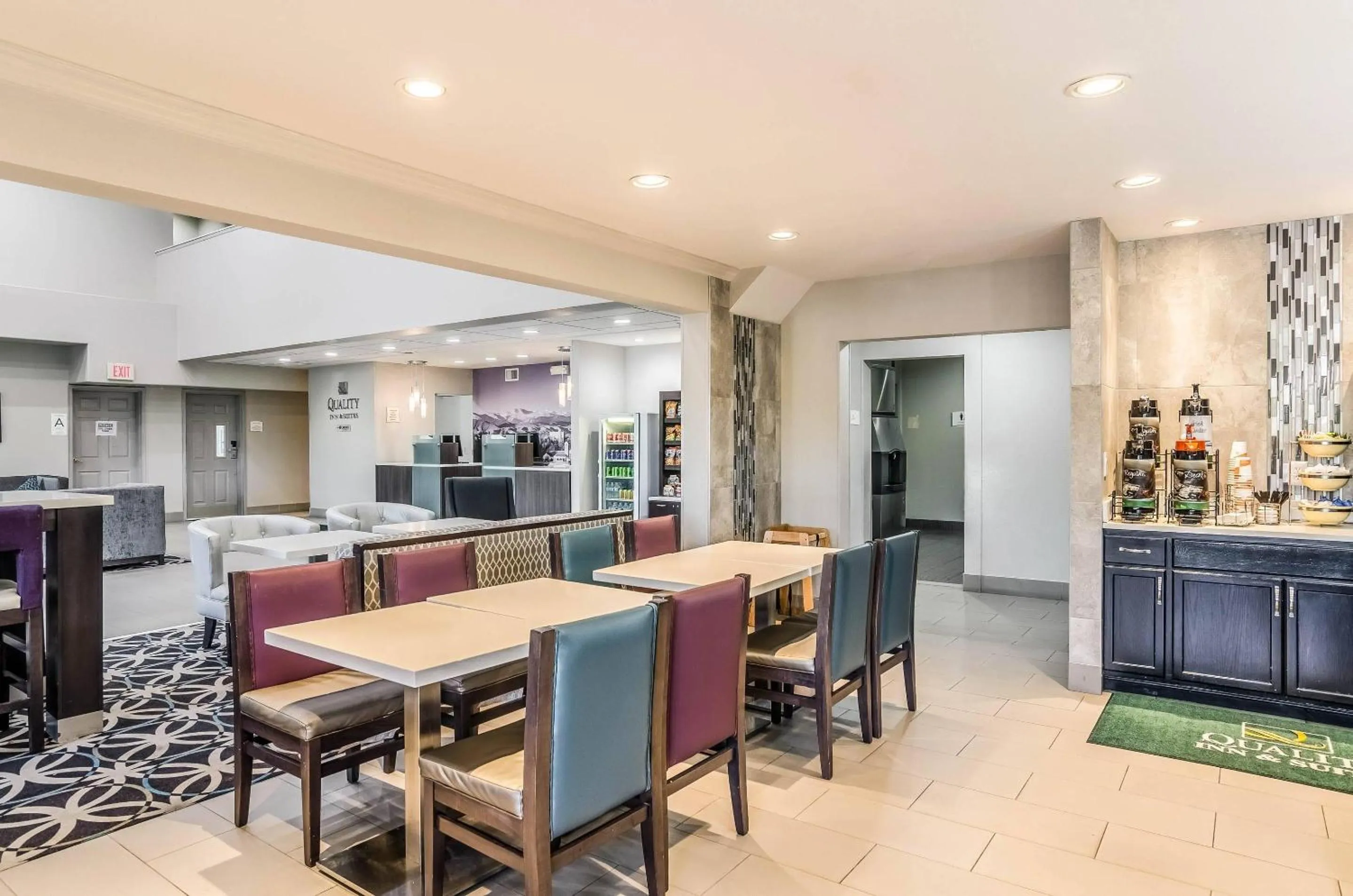 Breakfast in Quality Inn & Suites Westminster - Broomfield