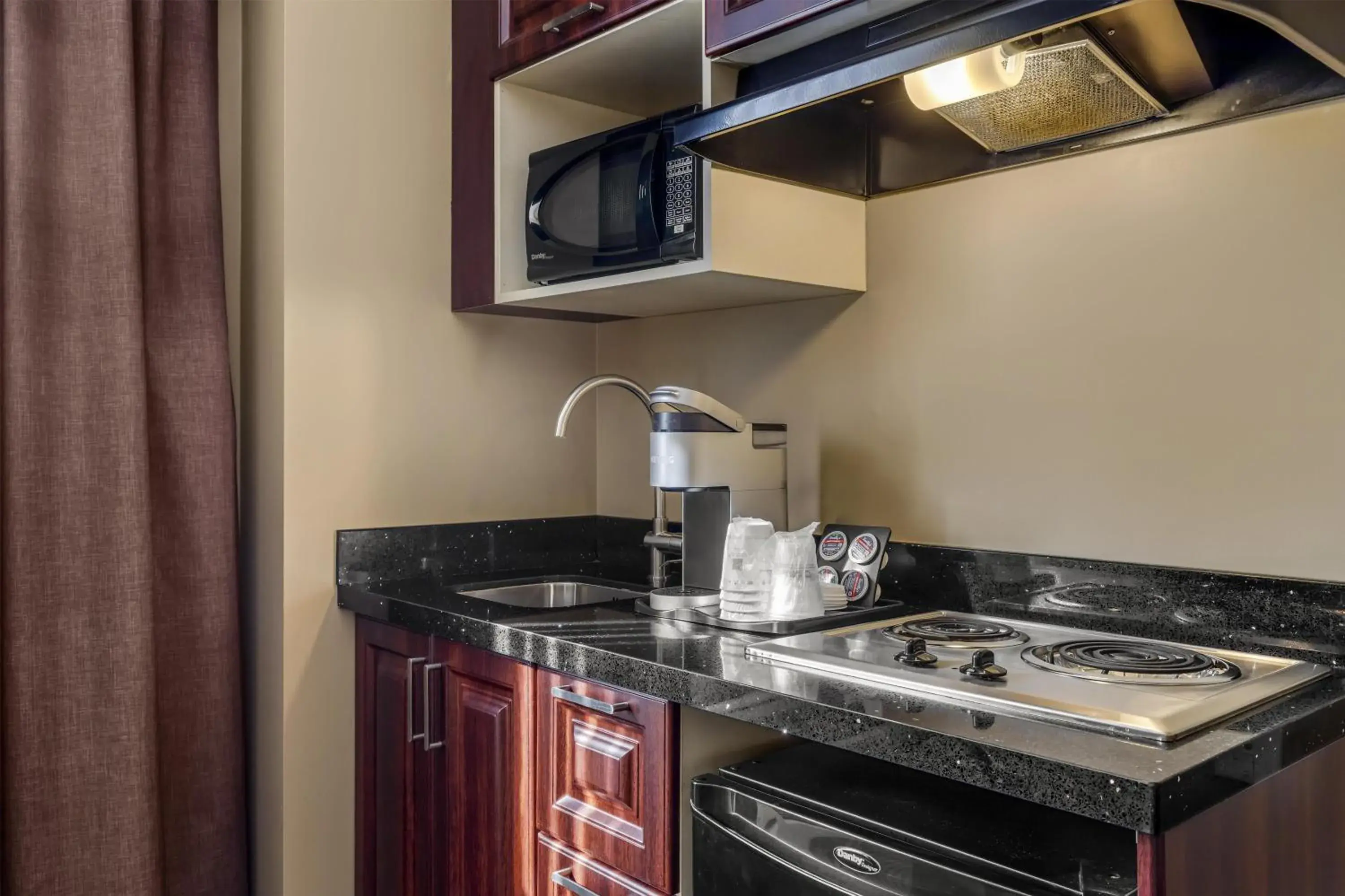 Bedroom in Best Western Plus Moose Jaw Bedroom in Best Western Plus Moose Jaw