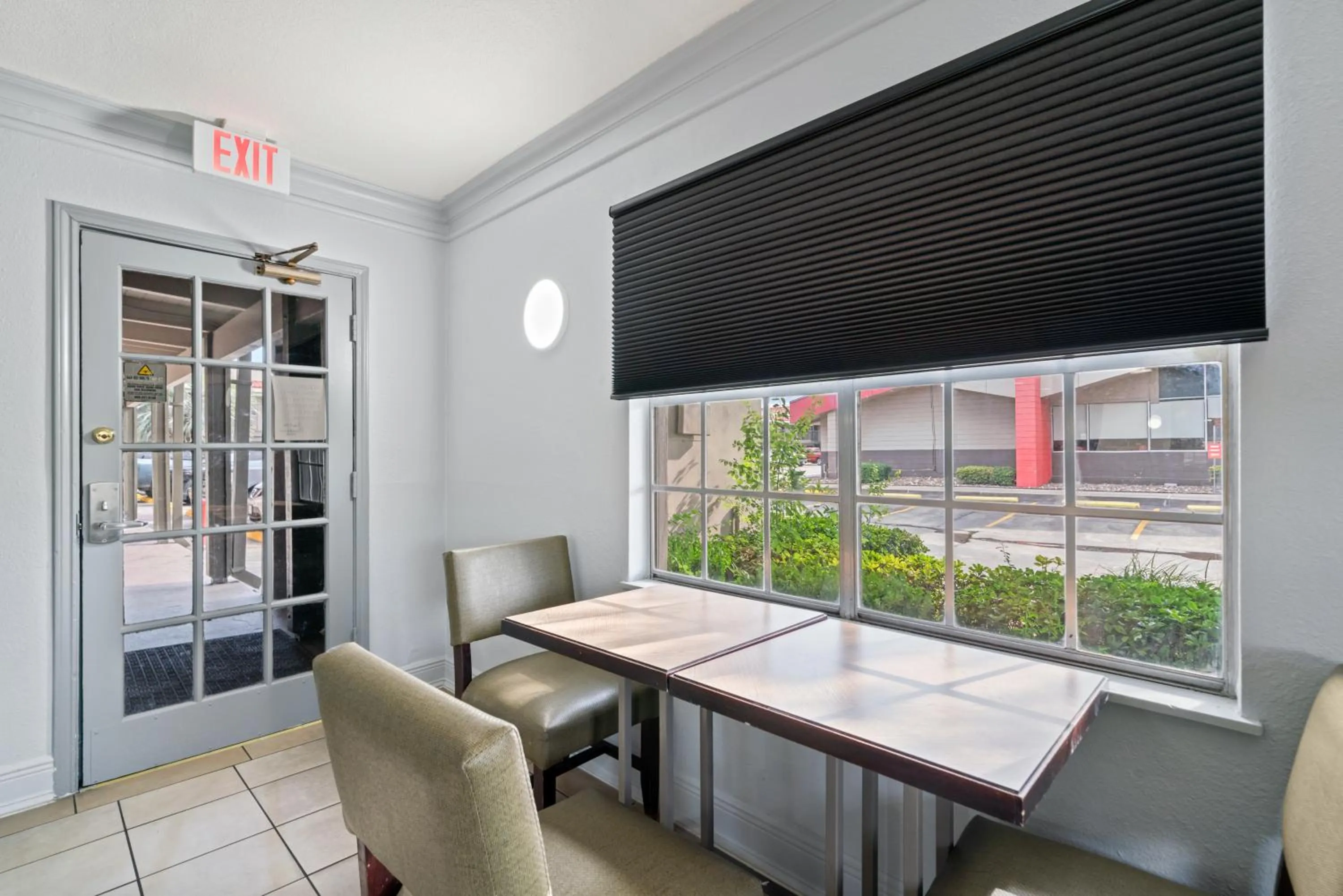 Breakfast in La Quinta Inn by Wyndham Corpus Christi North