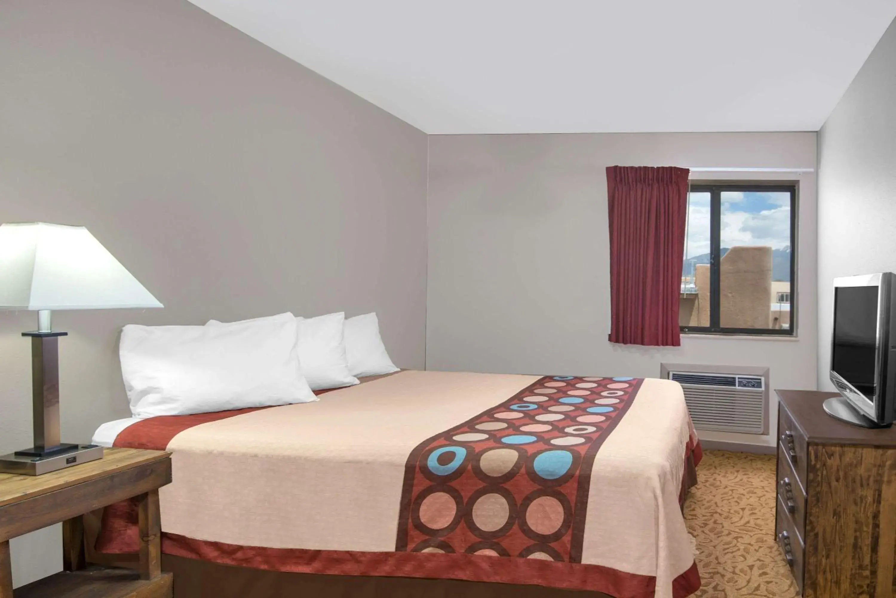 Photo of the whole room, Bed in Super 8 by Wyndham Taos Photo of the whole room, Bed in Super 8 by Wyndham Taos