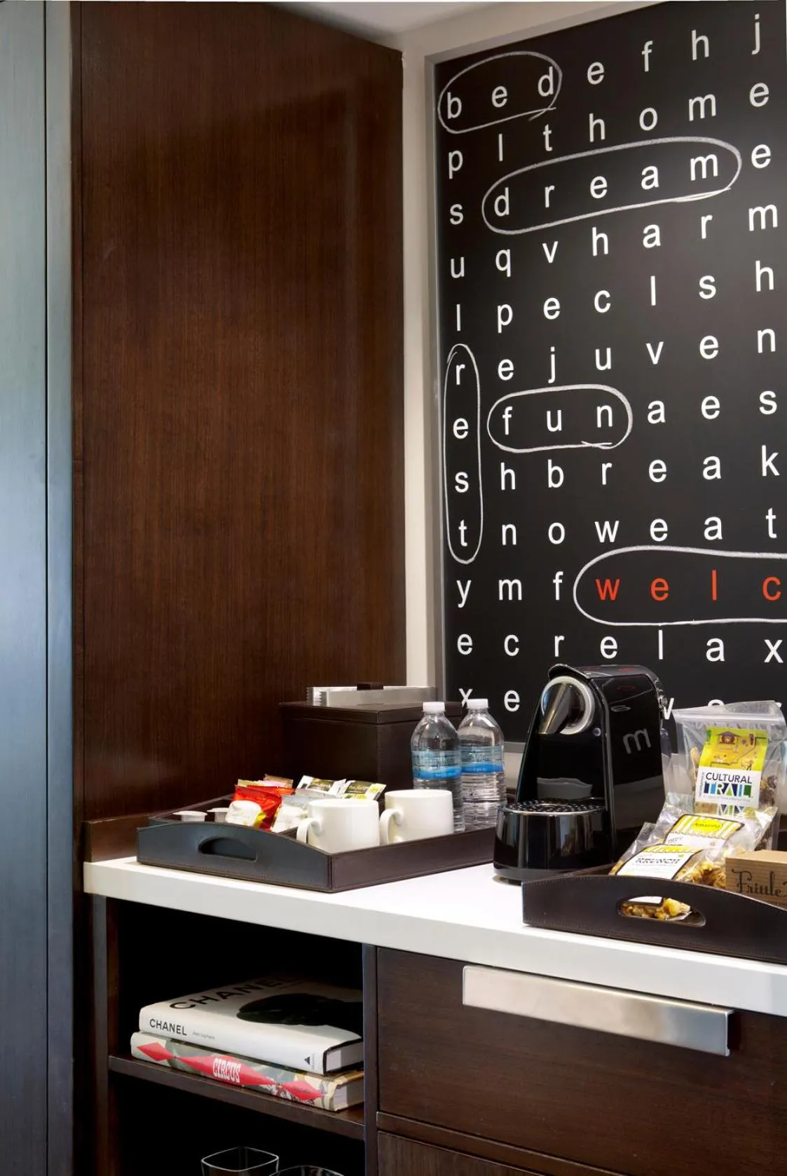 Coffee/tea facilities in The Alexander