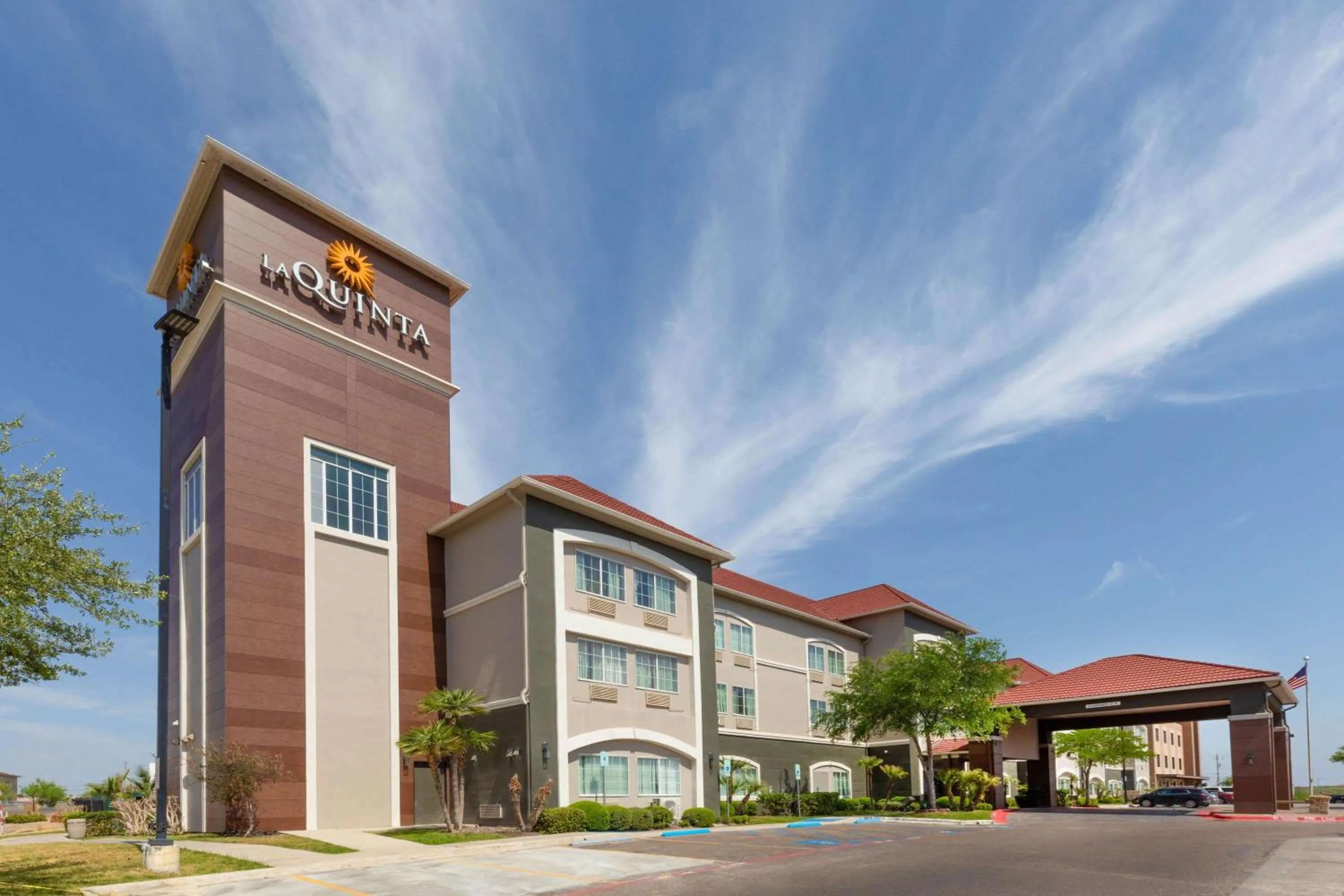 Property building in La Quinta by Wyndham Laredo Airport