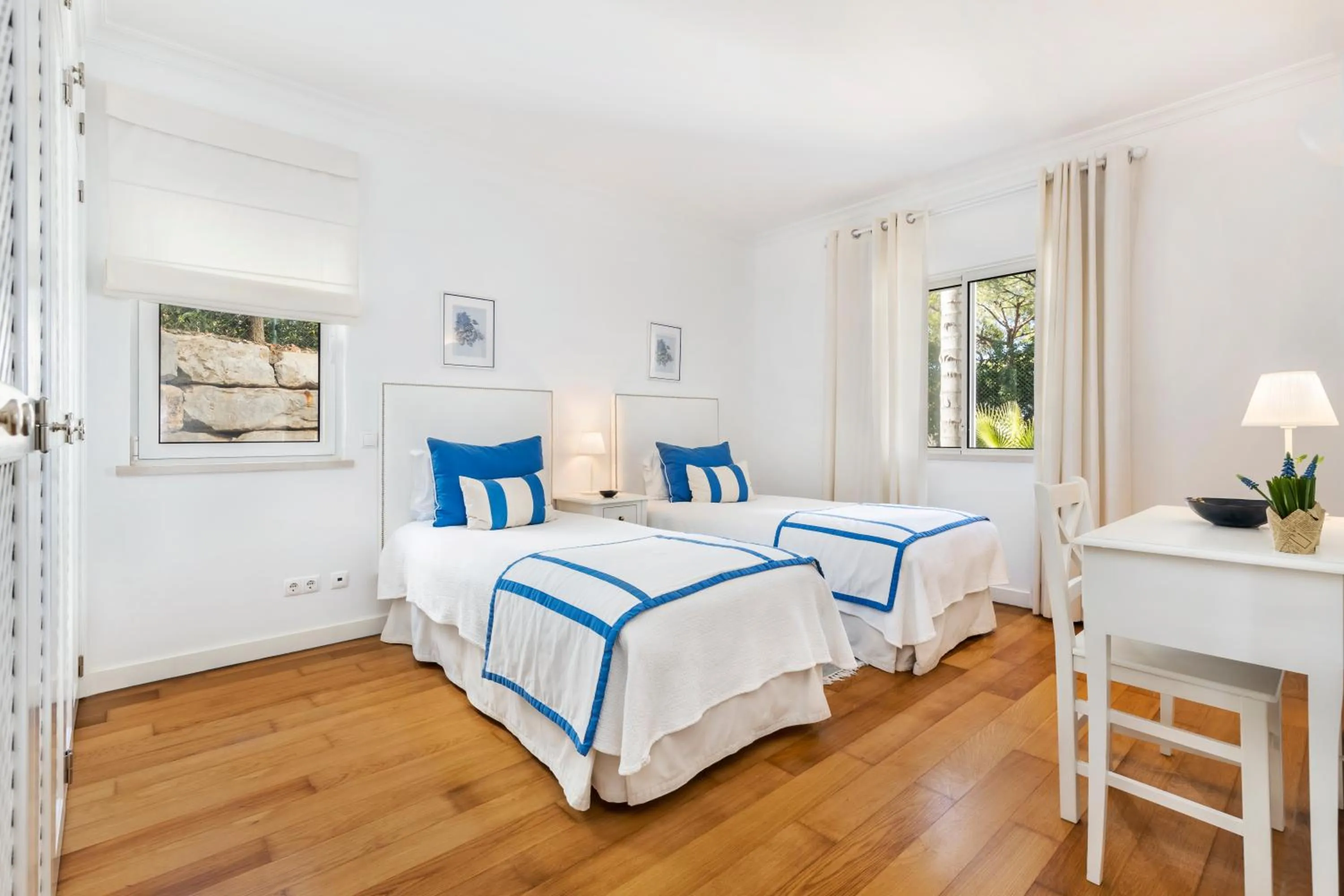 Photo of the whole room, Bed in Encosta Do Lago Resort Club