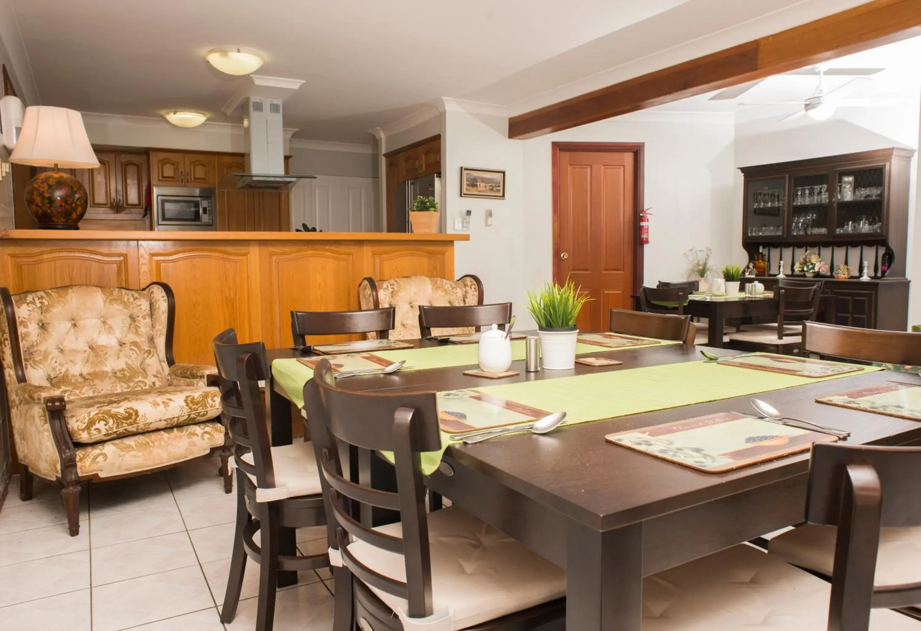 Continental breakfast in Ainslie Manor Guest House Continental breakfast in Ainslie Manor Guest House