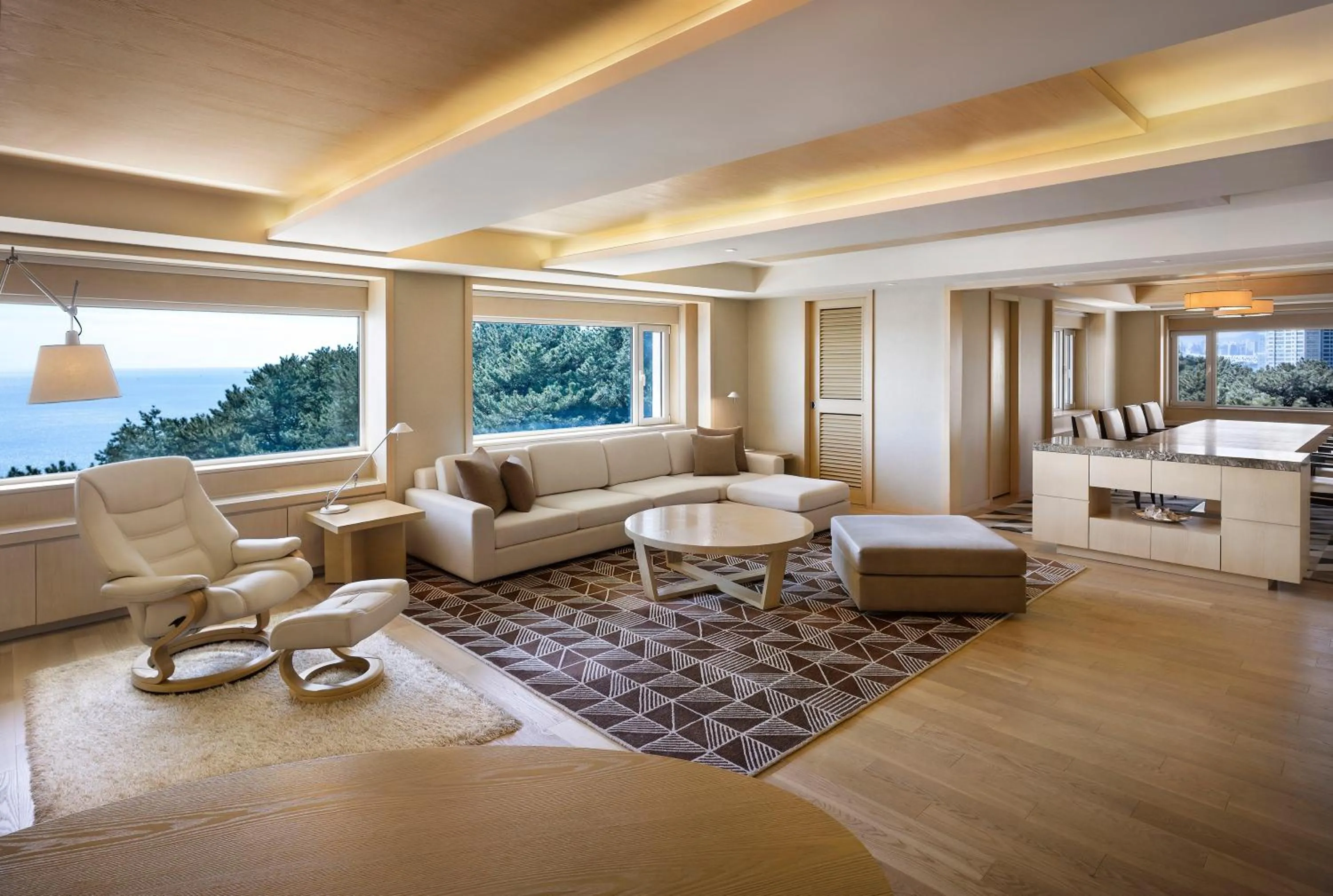 Living room in The Westin Josun Busan