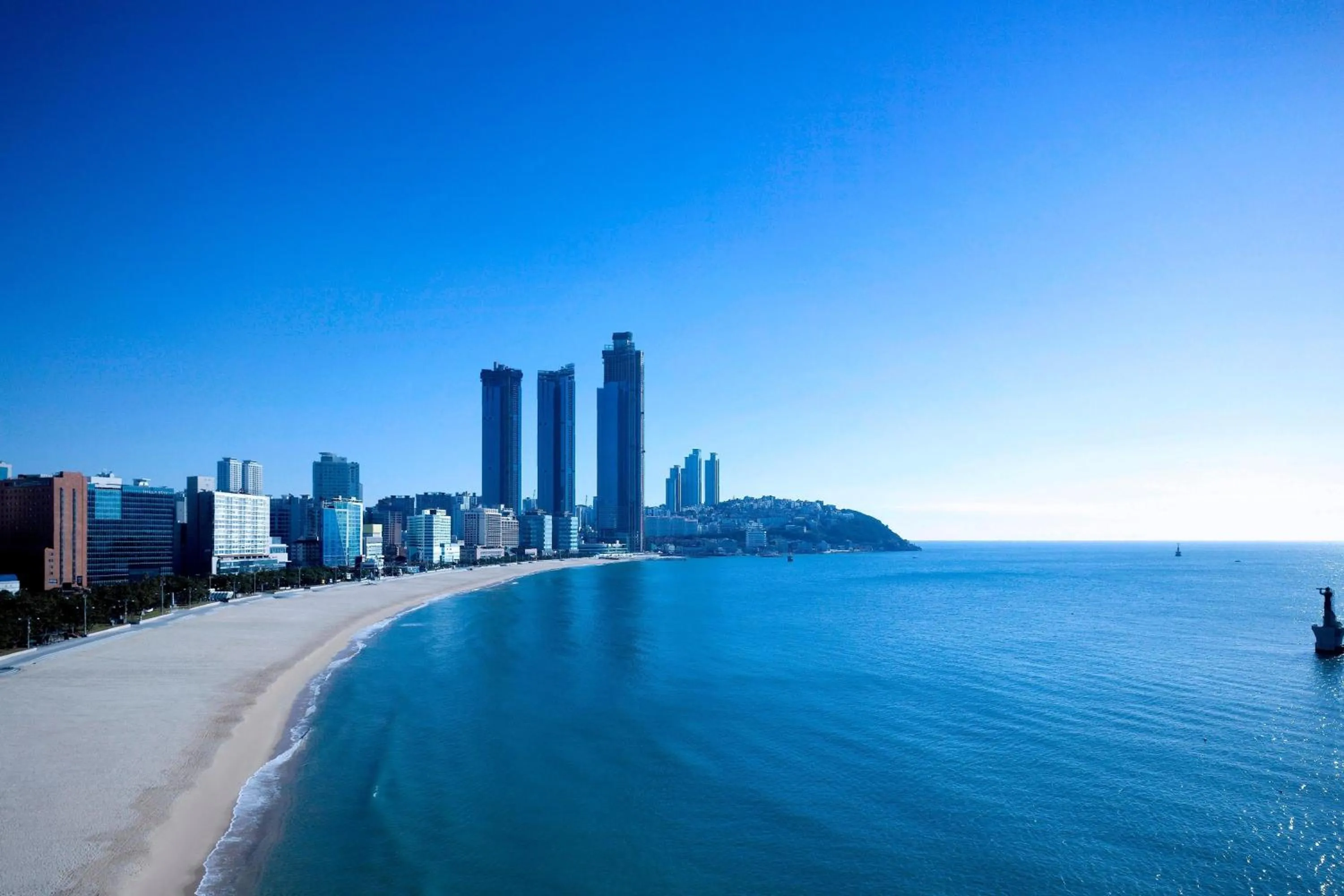 Beach in The Westin Josun Busan