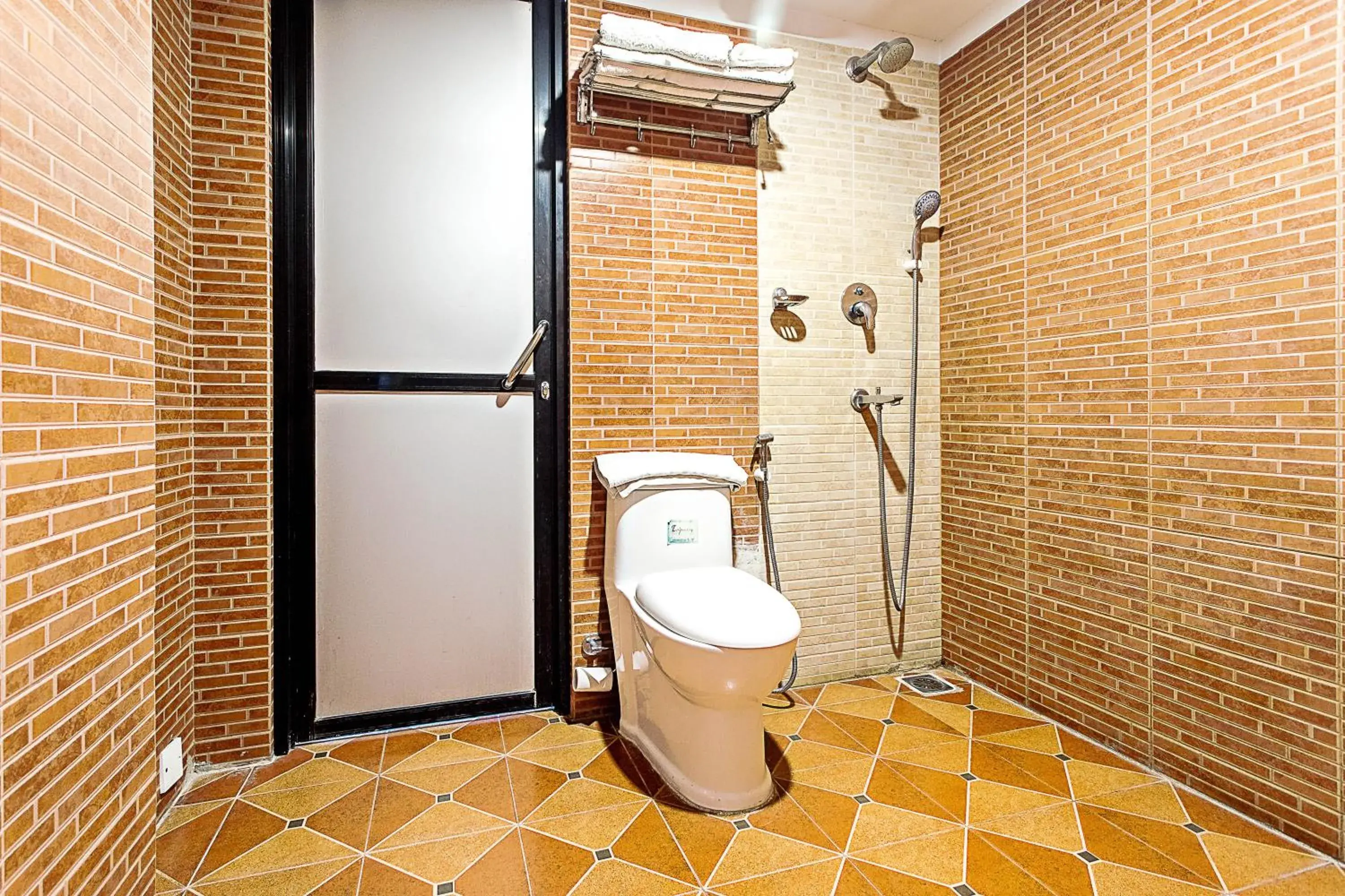 Bathroom in Gaju Suite Hotel Bathroom in Gaju Suite Hotel