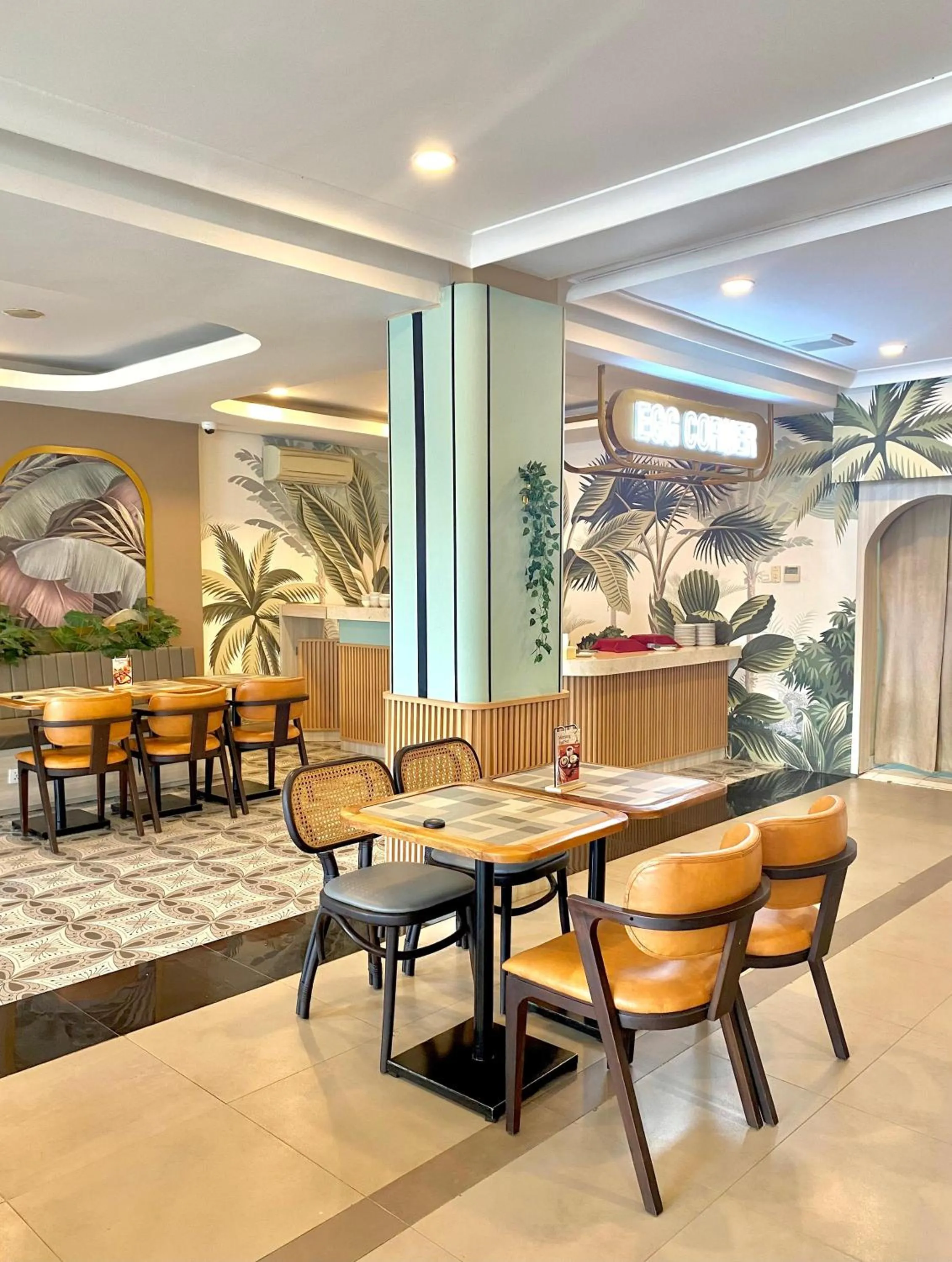 MaxOneHotels.com at Vivo Palembang