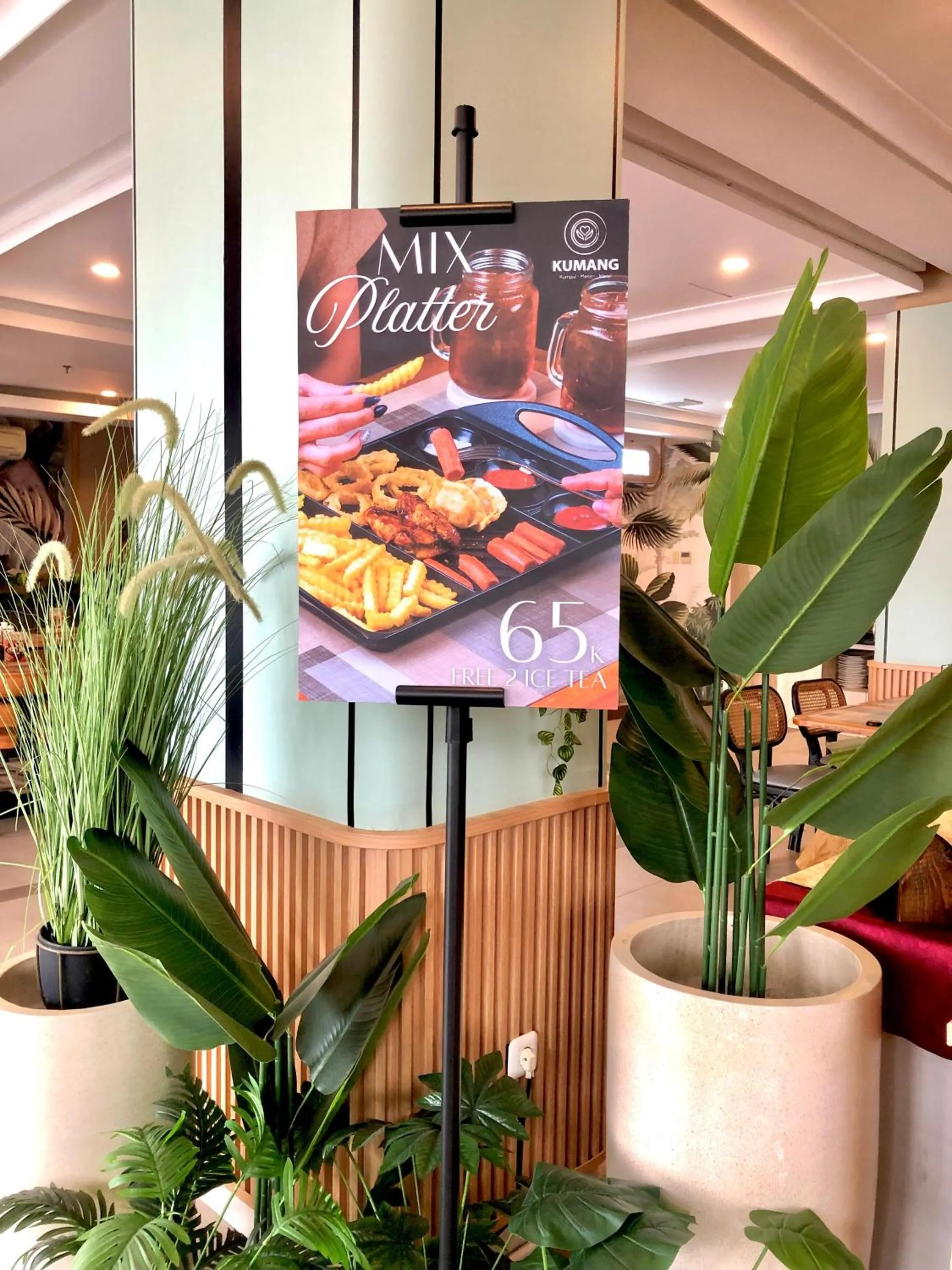 MaxOneHotels.com at Vivo Palembang