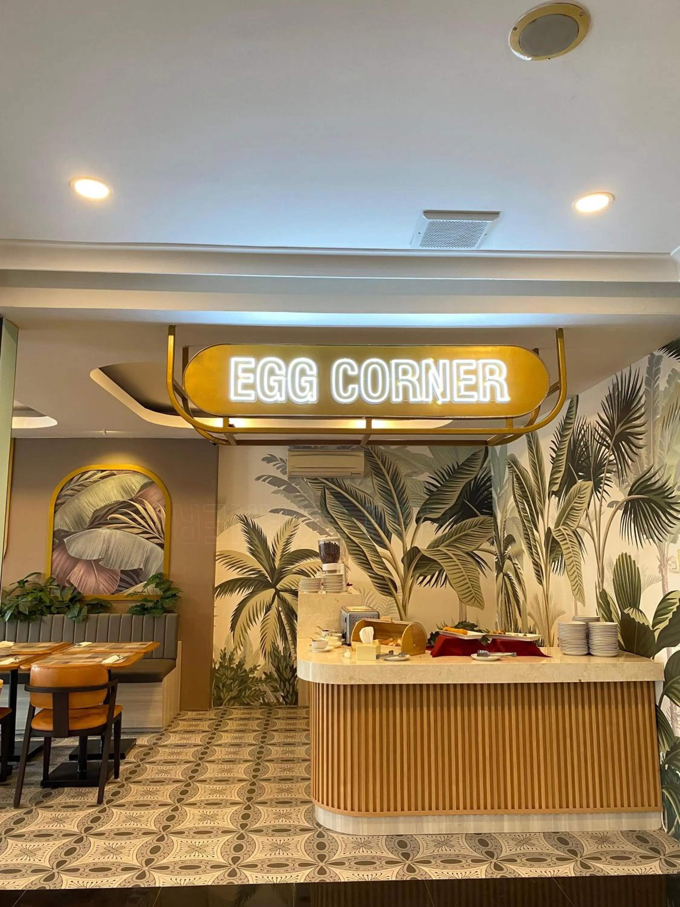 MaxOneHotels.com at Vivo Palembang