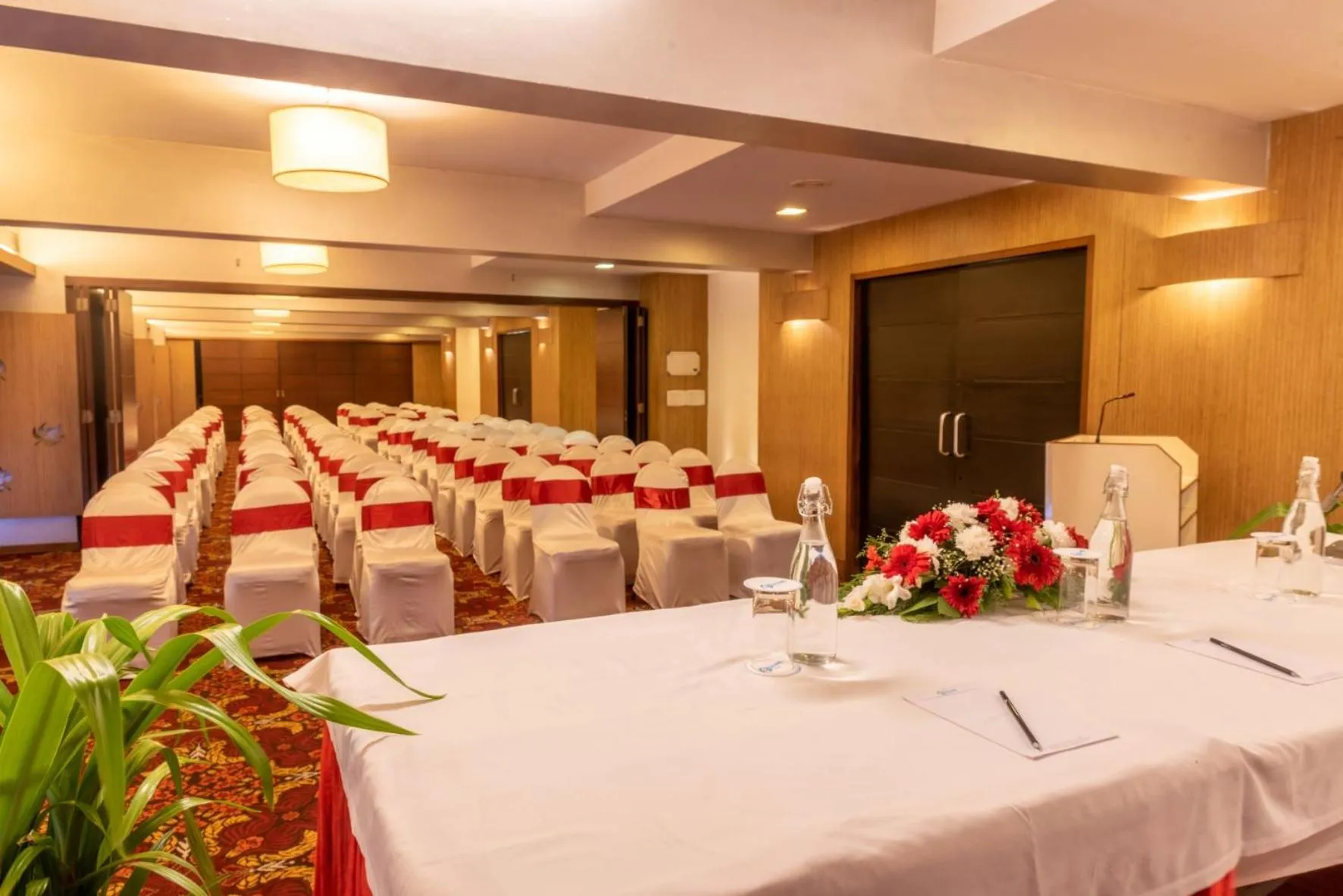 Banquet/Function facilities in La-Paz Gardens Beacon Hotel - Vasco da Gama Goa