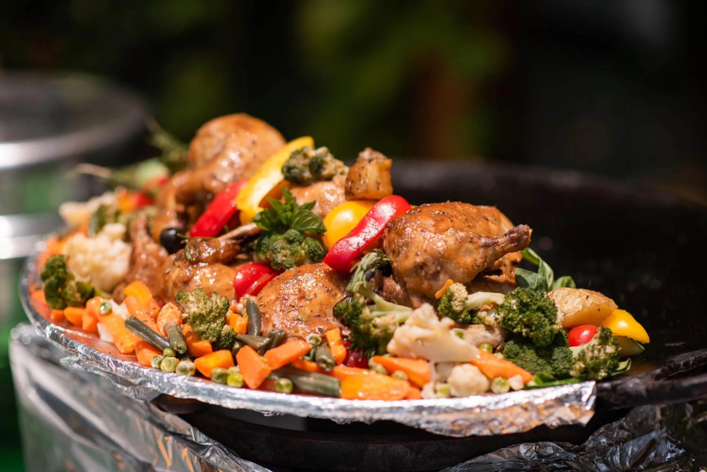 Food and drinks in La-Paz Gardens Beacon Hotel - Vasco da Gama Goa