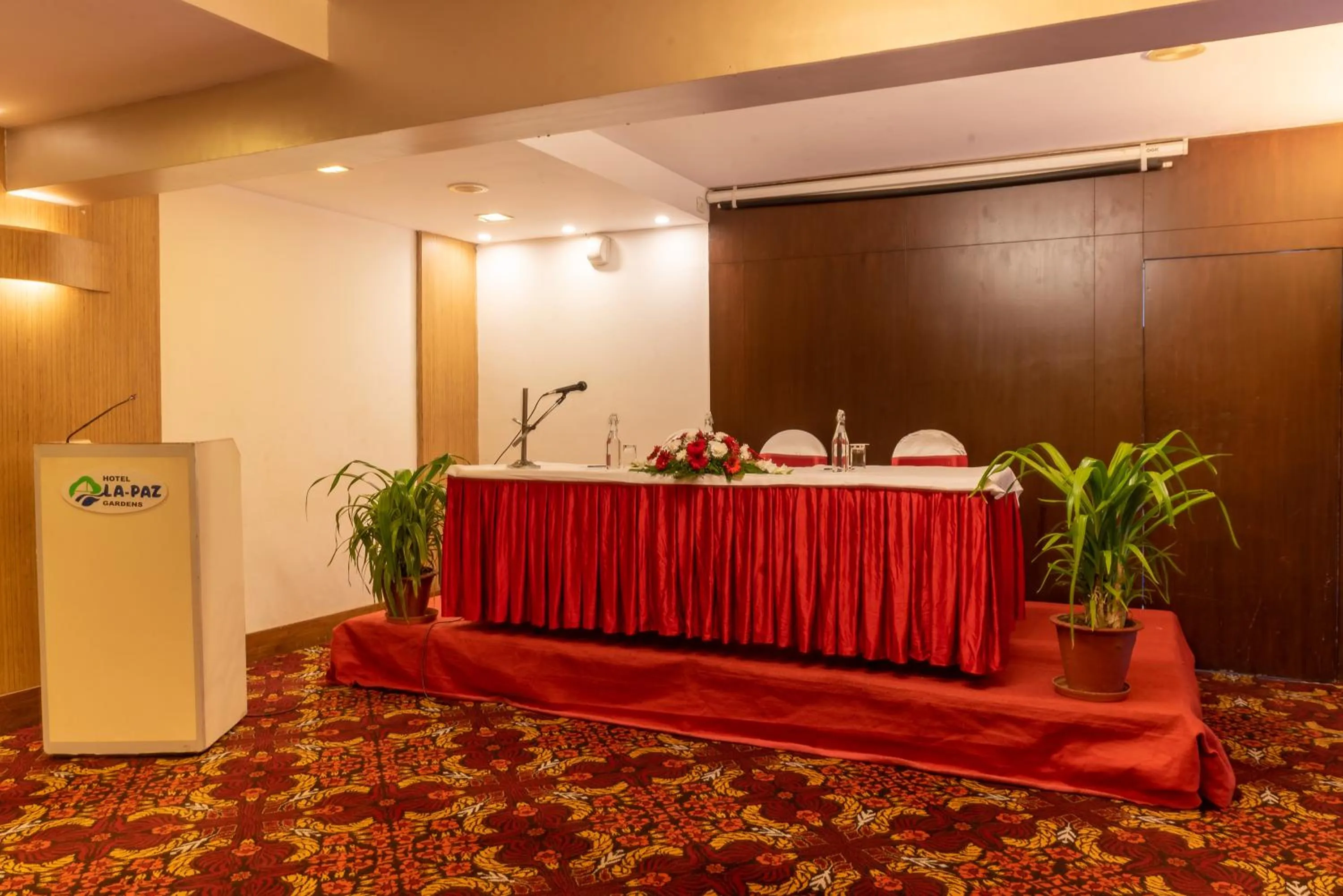 Meeting/conference room in La-Paz Gardens Beacon Hotel - Vasco da Gama Goa