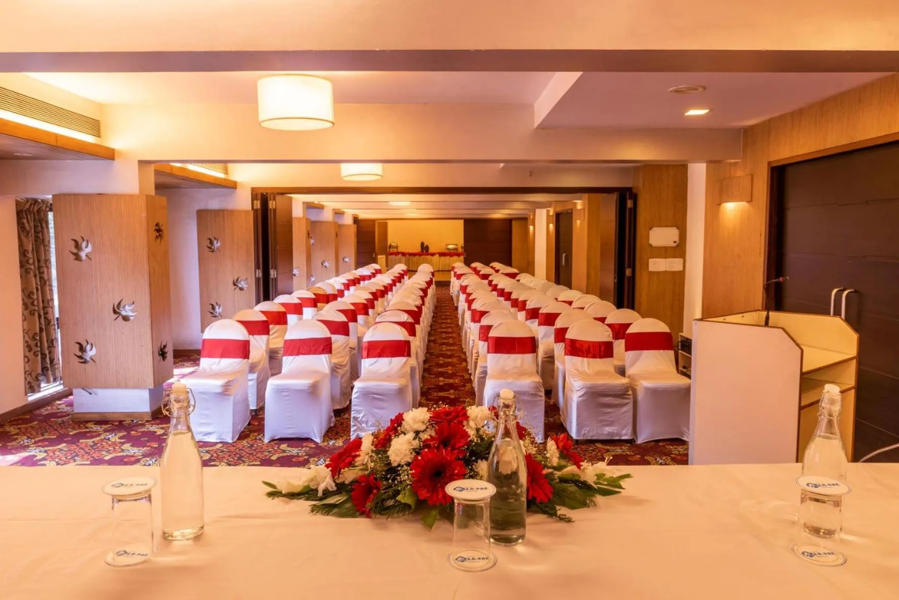 Banquet/Function facilities in La-Paz Gardens Beacon Hotel - Vasco da Gama Goa