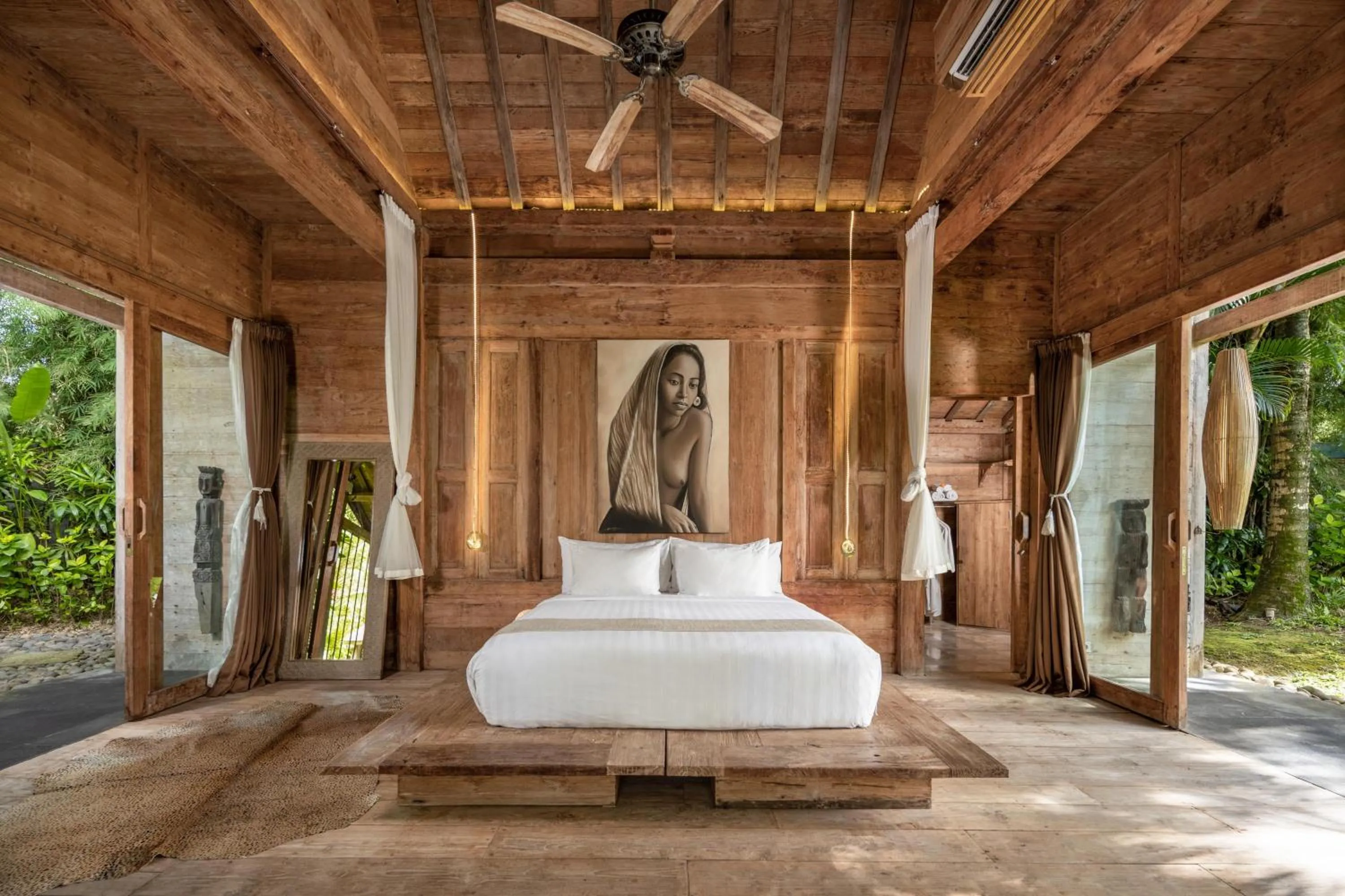 Bedroom, Bed in Blue Karma Village