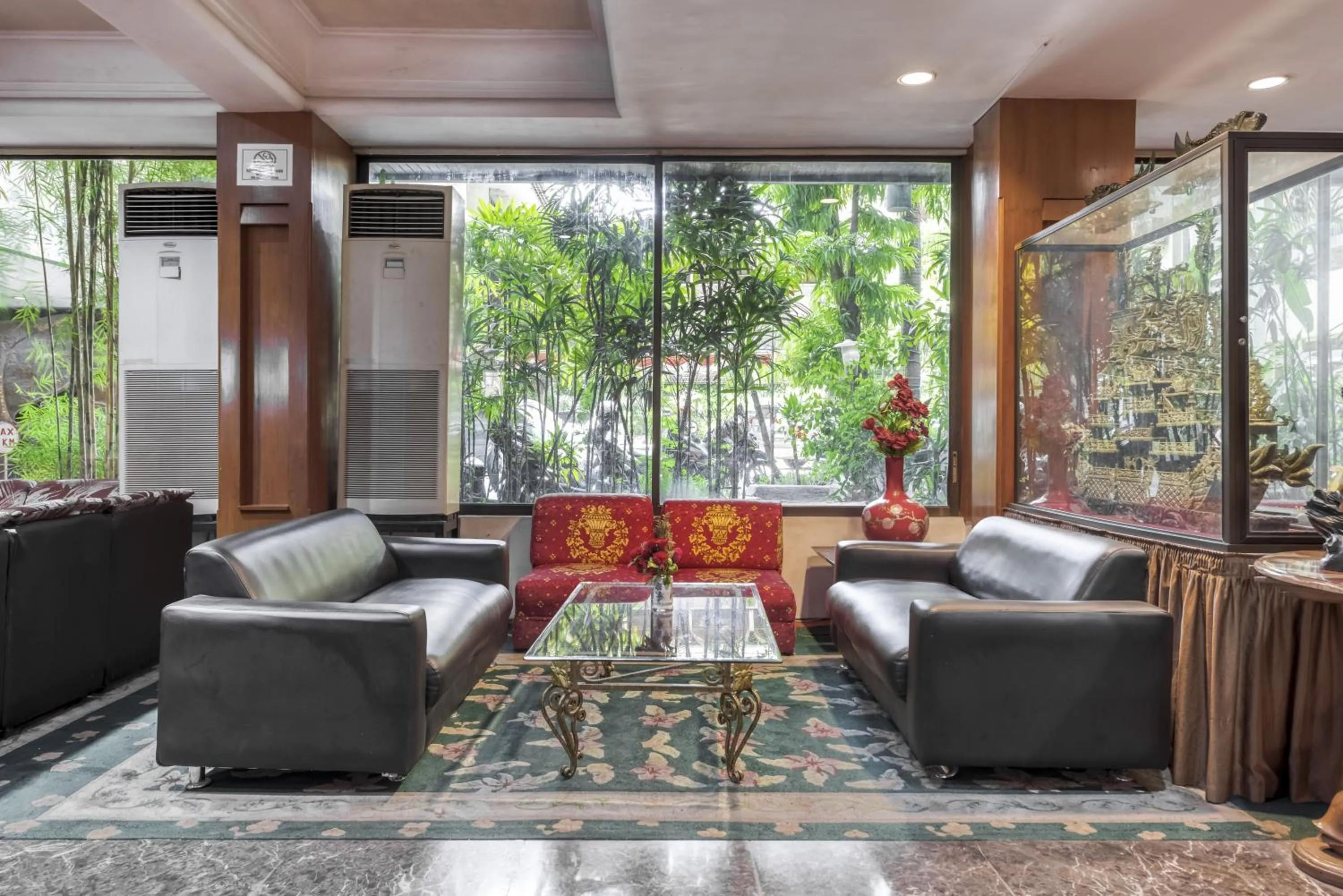 New Grand Park Hotel