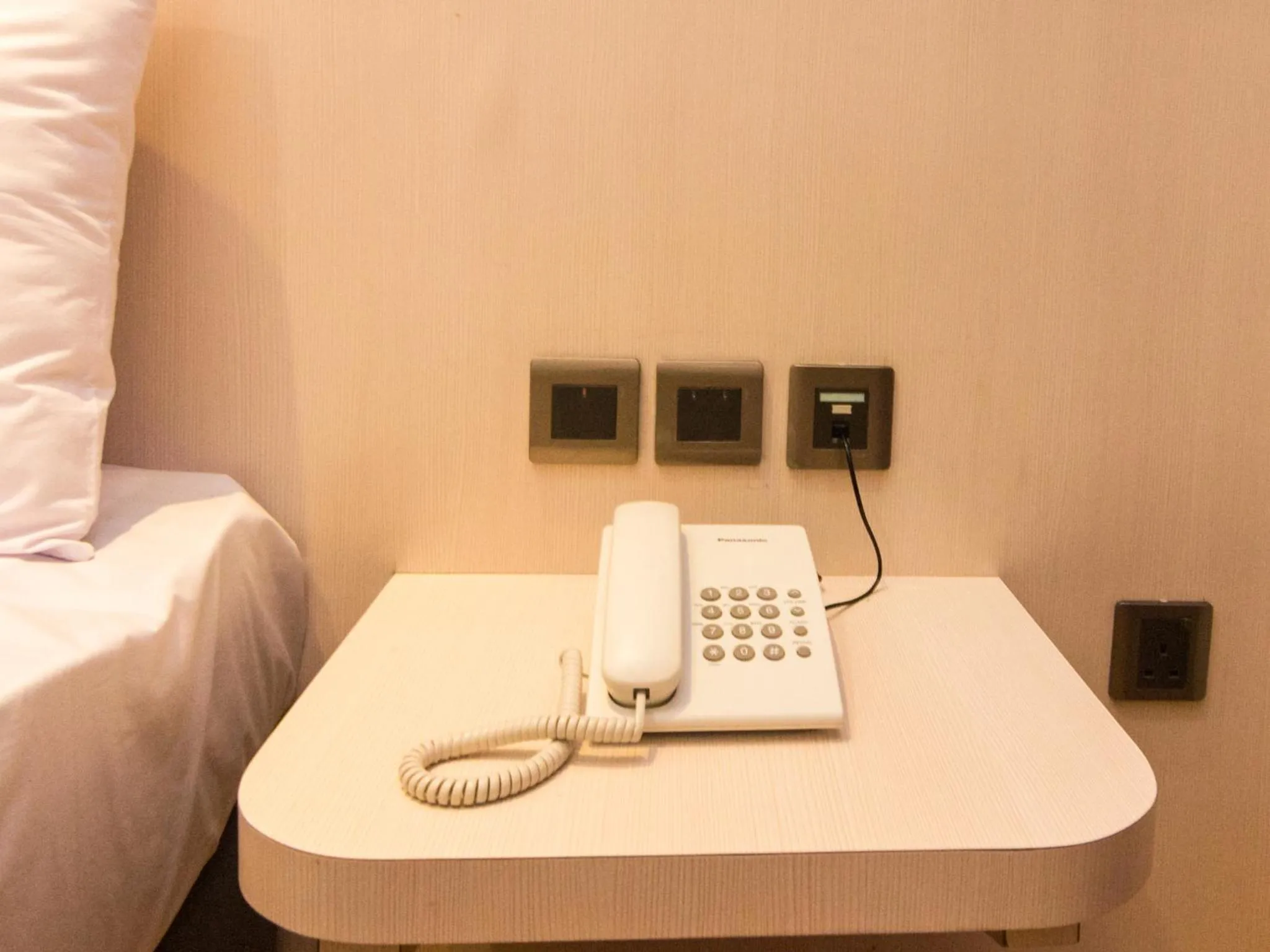 Bedroom in Blitz Hotel Batam Centre