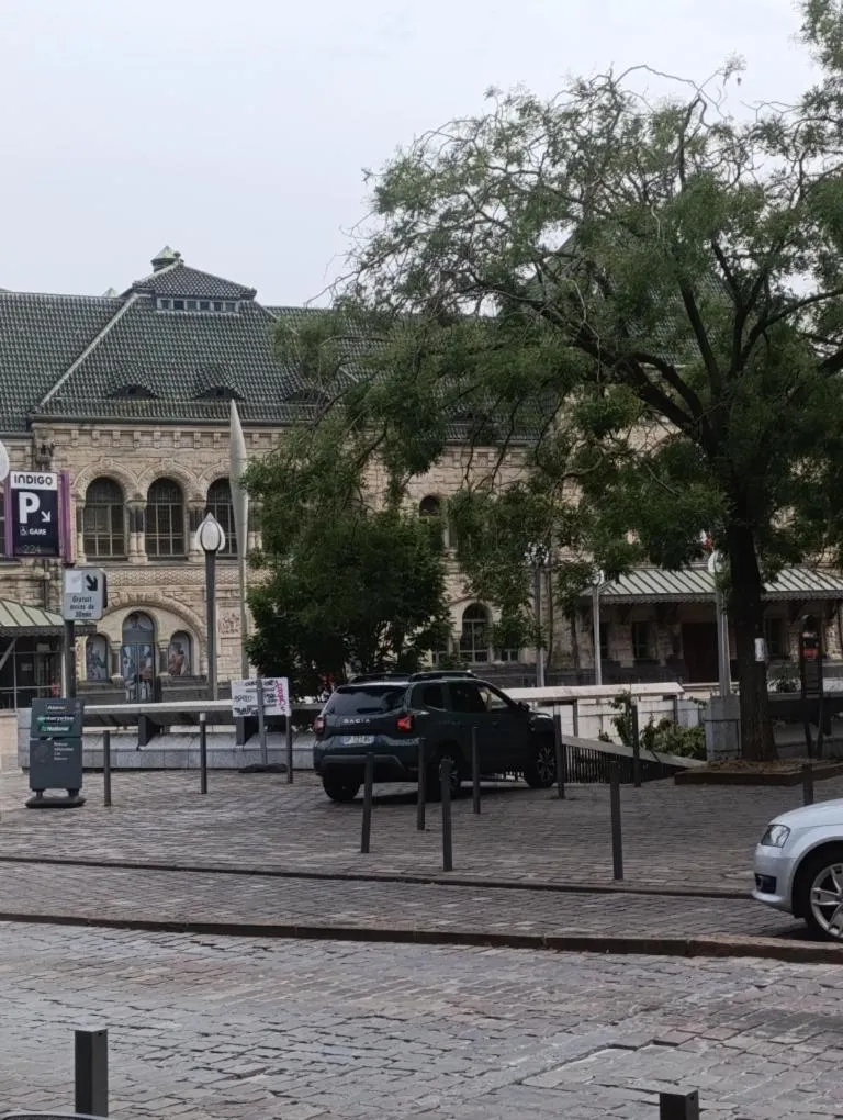 Street view in Hôtel Alerion Centre Gare