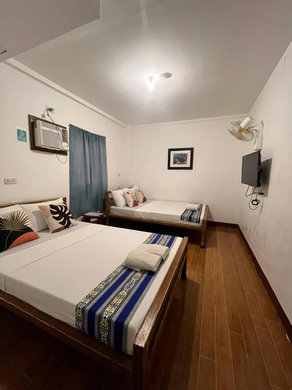 Bed in Casa Montemar Heights