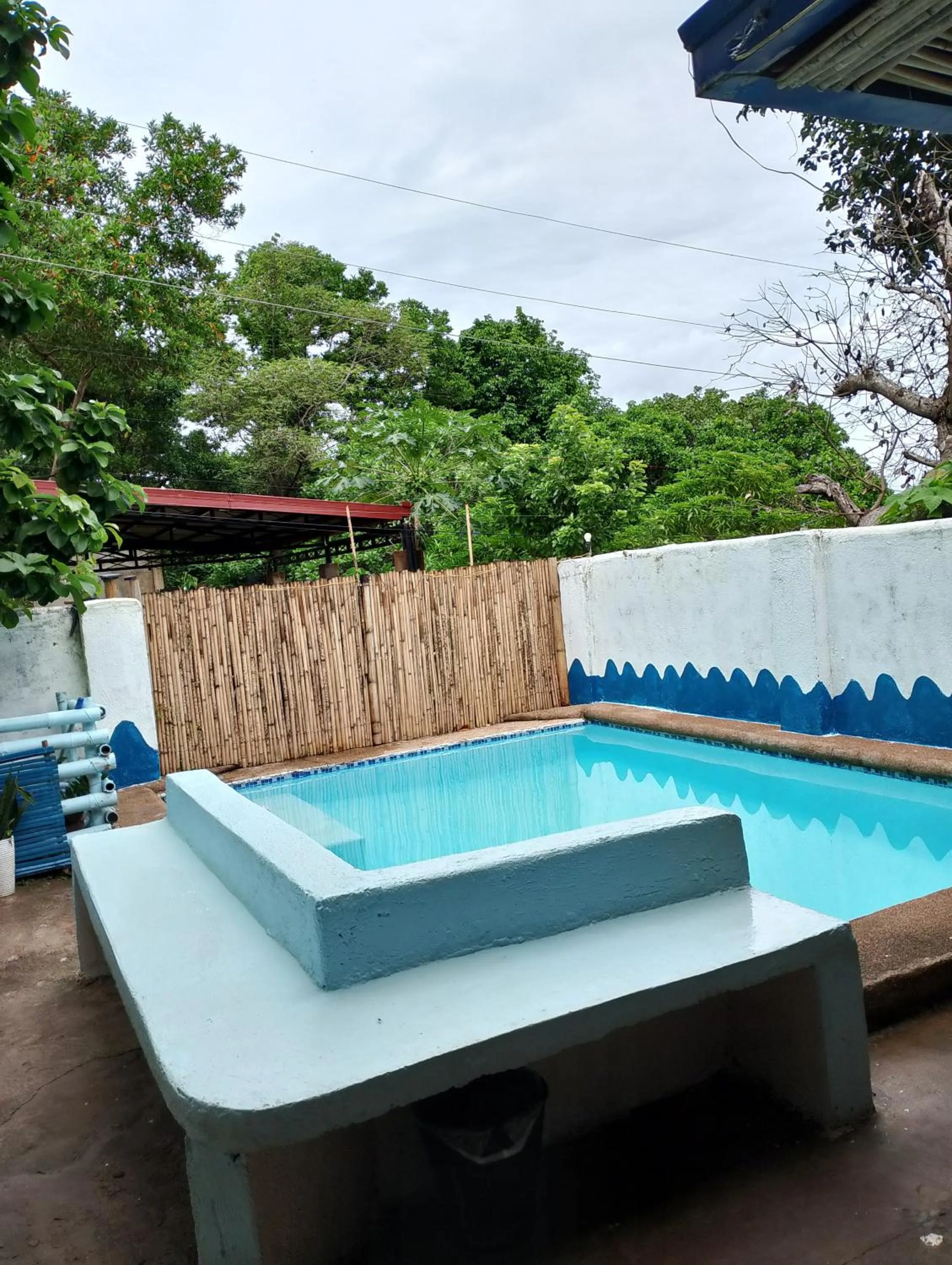 Swimming pool in Casa Montemar Heights